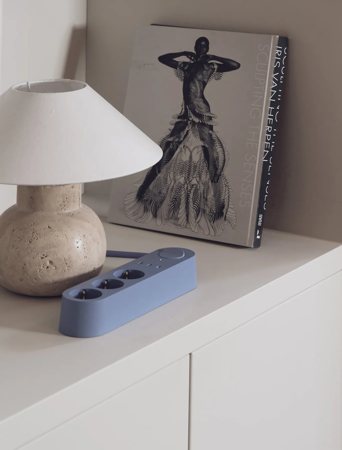 Bloc multiprise Alma Power Bar, Kattegatt blue palett3