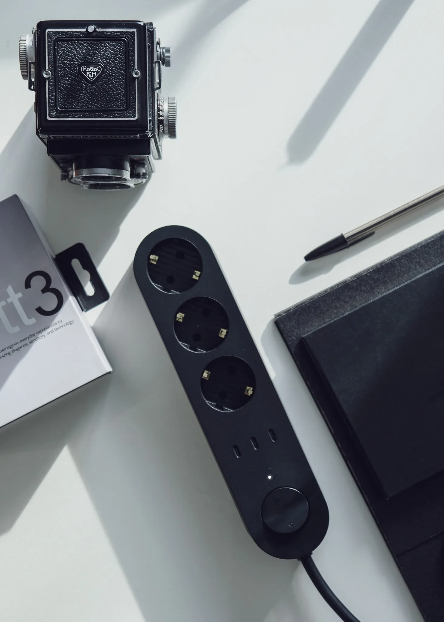 Bloc multiprise Alma Power Bar, Midwinter black palett3