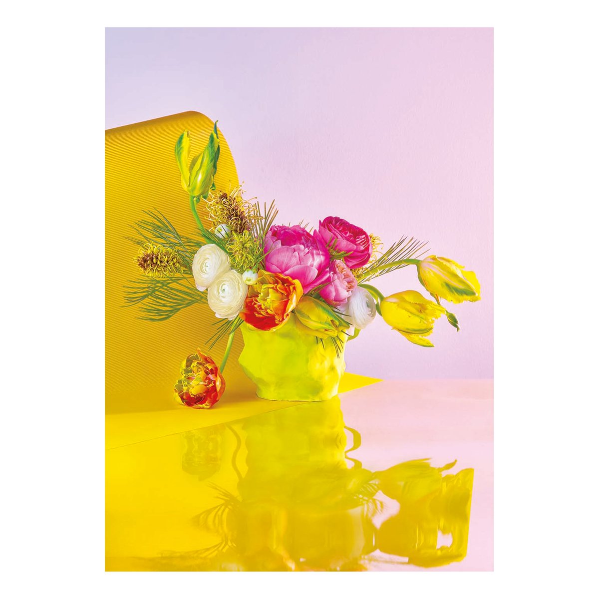Paper Collective Bloom 03 yellowPoster 30x40 cm | Design Scandinave | Posters | Jaune