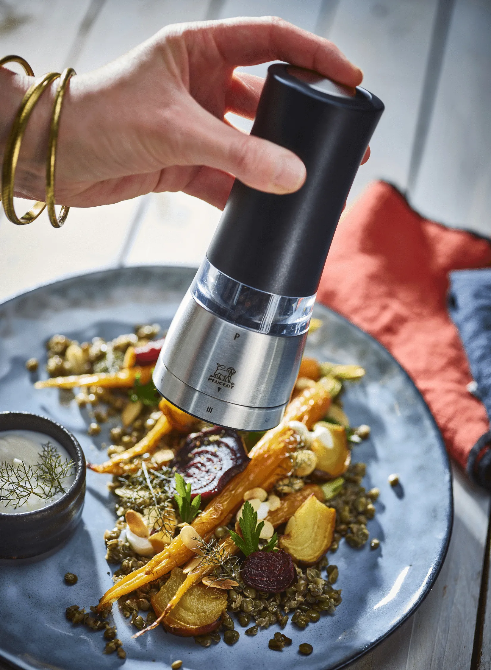 Moulin à poivre électrique Daman 16 cm, Noir Peugeot