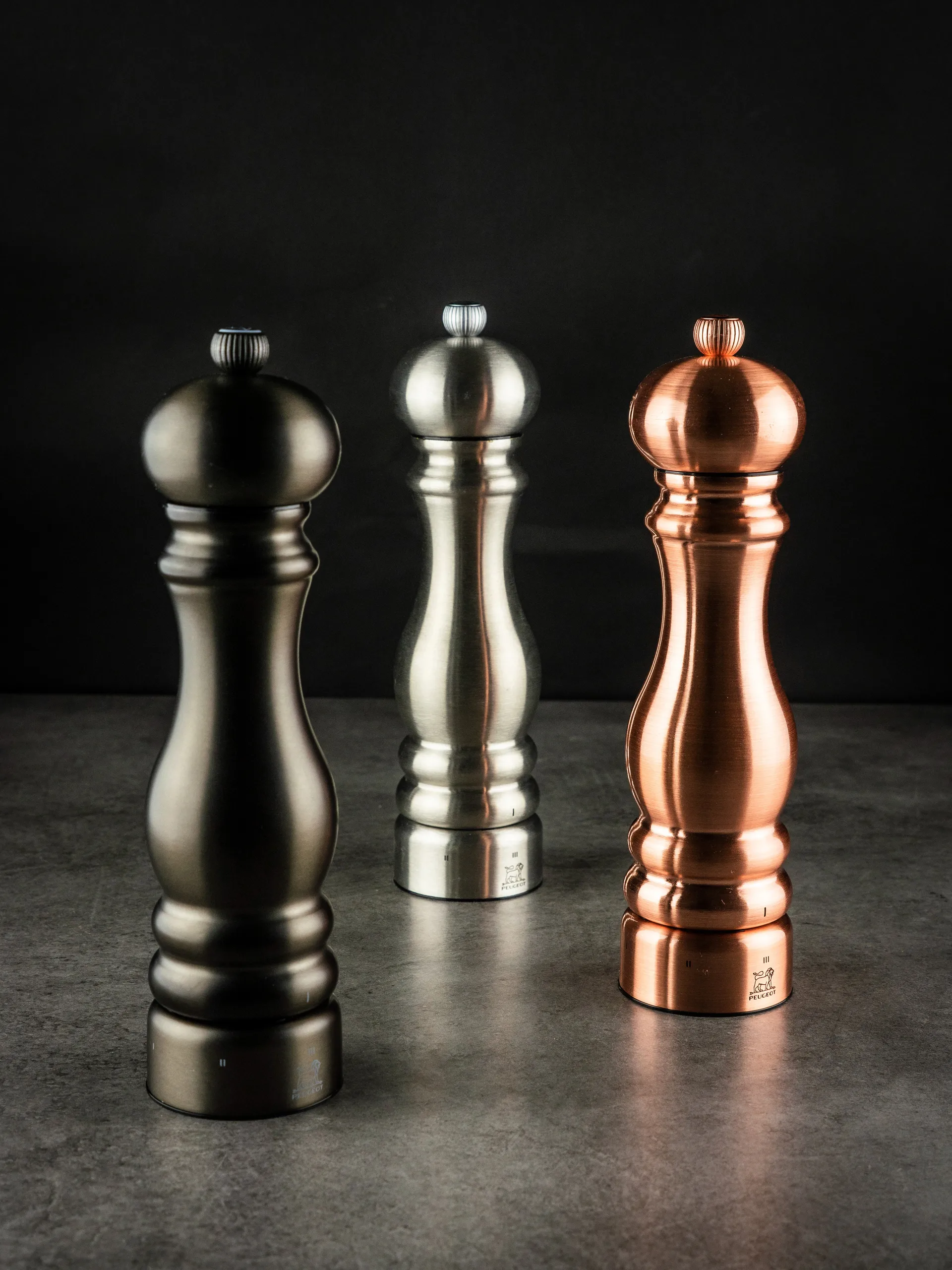 Moulin à poivre Paris Chef 22 cm, Copper electroplating Peugeot