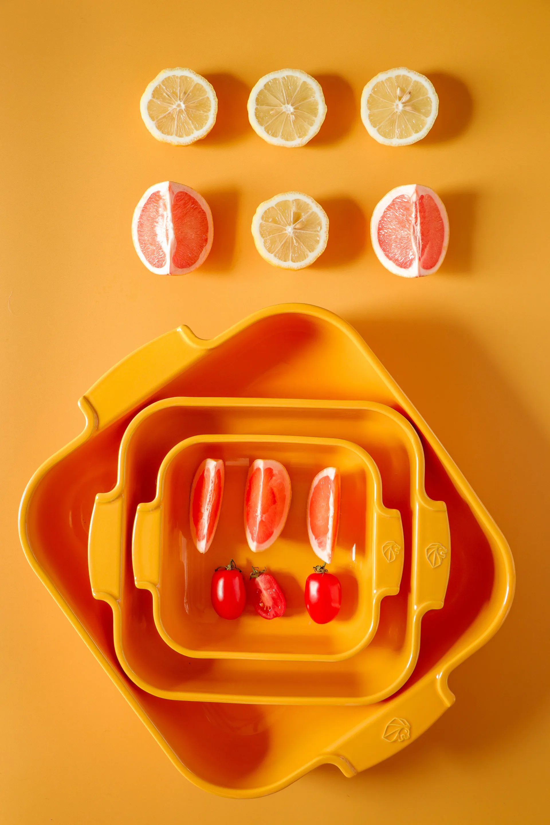 Plat en céramique Appolia 29,5x36 cm, Saffron yellow Peugeot