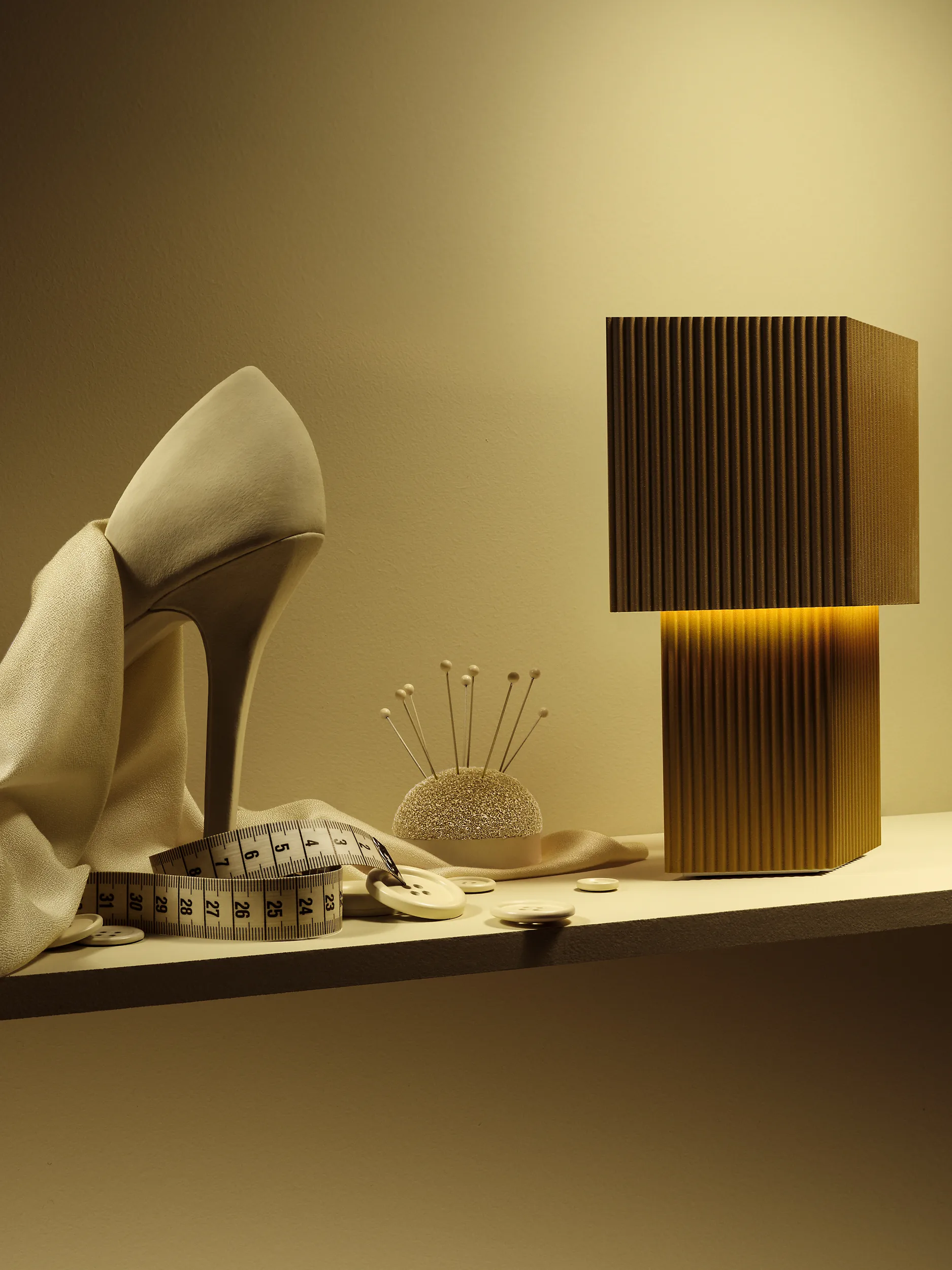 Lampe de table Romb Mini portable 19 cm, Cumin Pholc