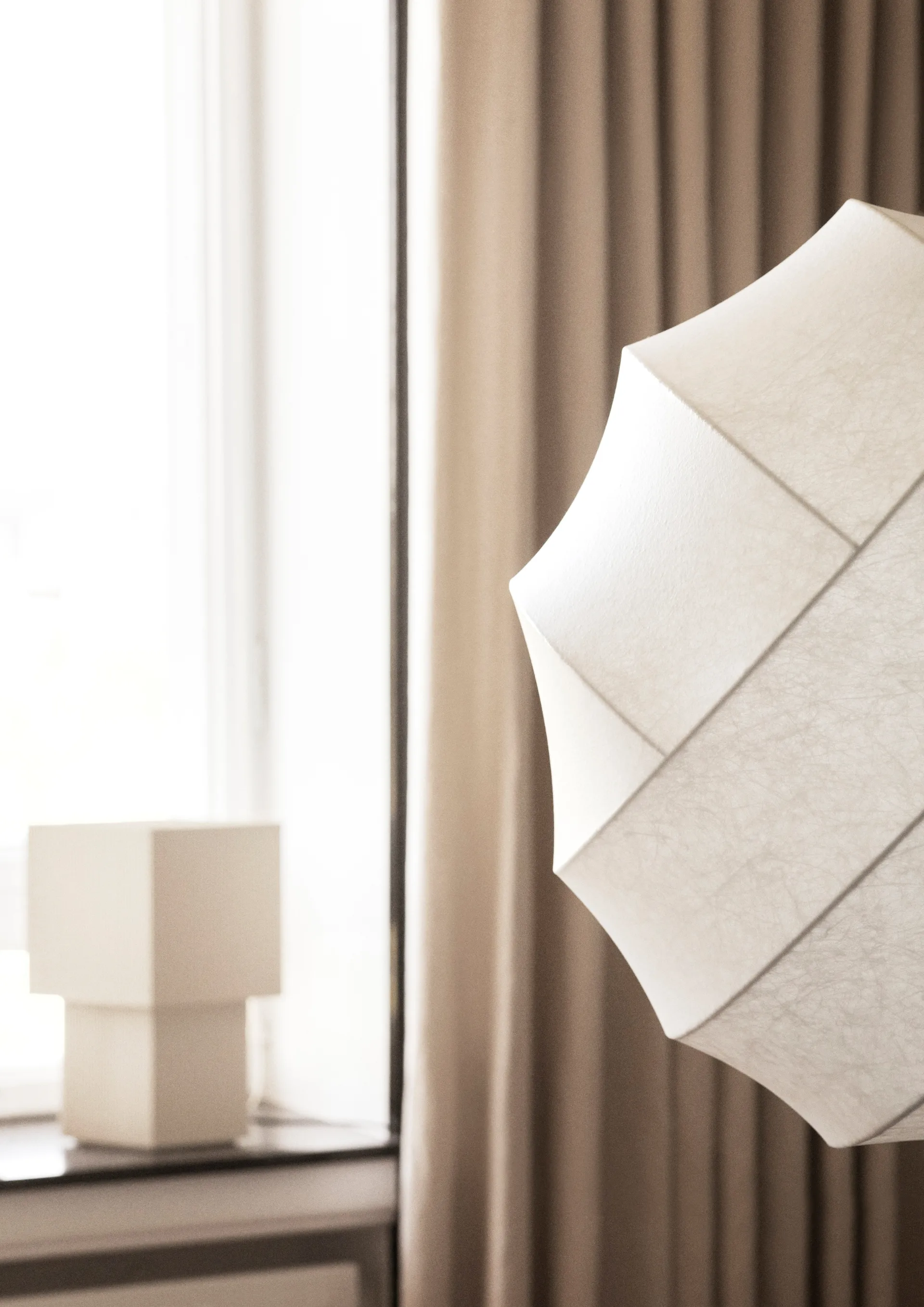 Suspension Turner 50, Blanc Pholc