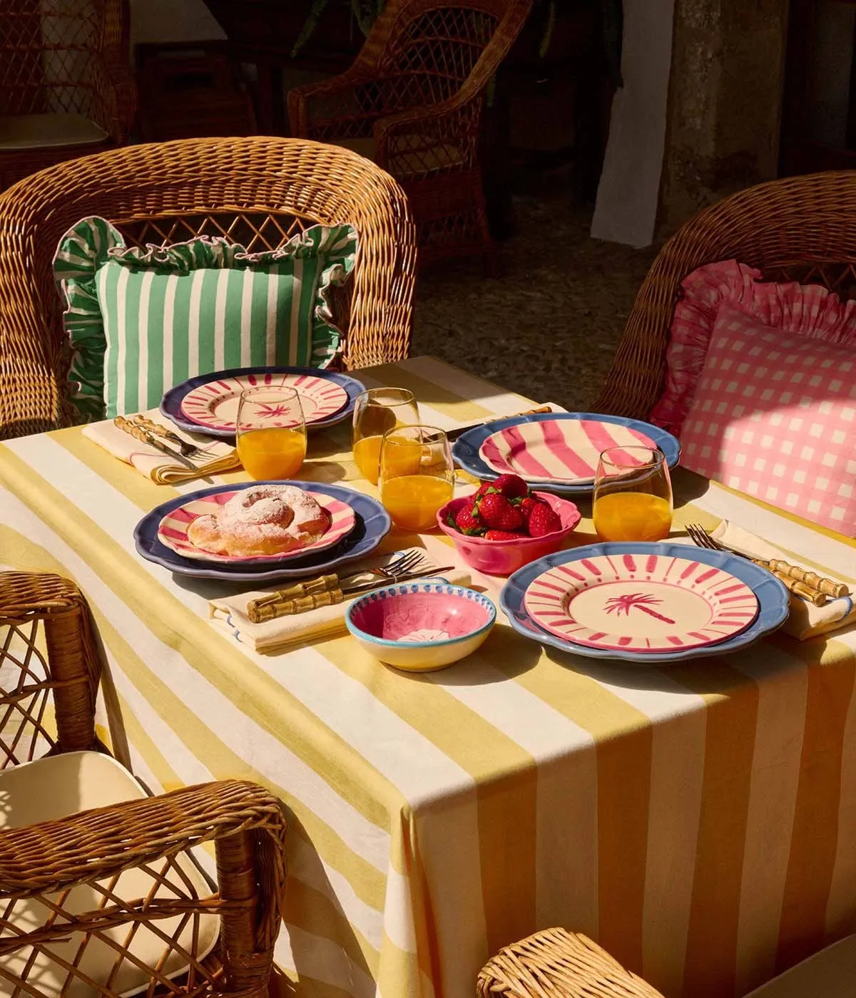 Breton nappe, Yellow, 250x150 cm Pick a Poppy
