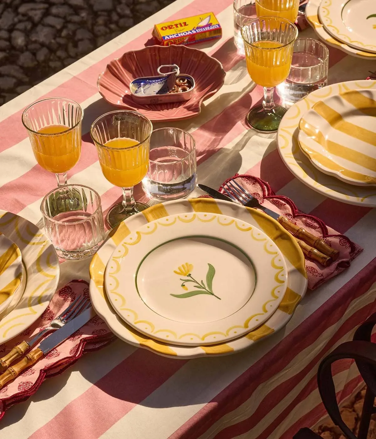 Cottage Flower assiette à salade, Yellow, 22 cm Pick a Poppy
