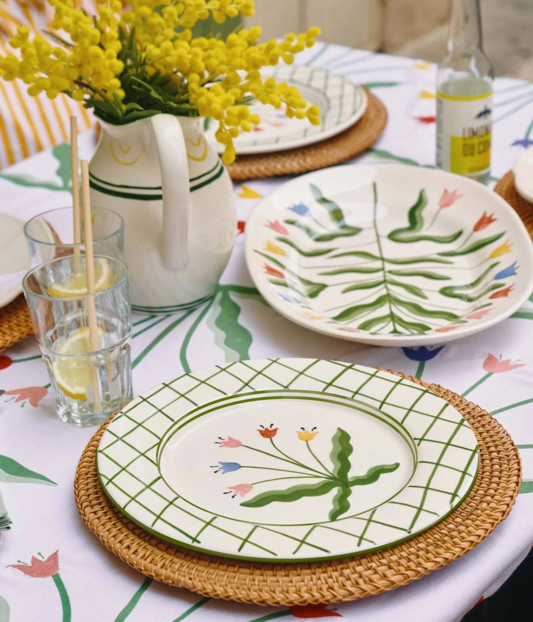 Madelen Möllard Tulip assiette, Green, 28 cm Pick a Poppy