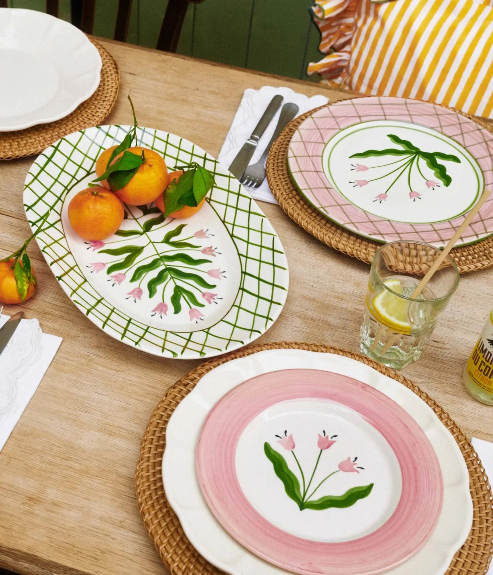 Madelen Möllard Tulip plat de service, Green, 38,5 cm Pick a Poppy