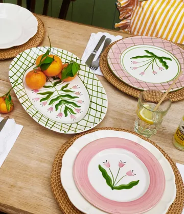 Madelen Möllard Tulip plat de service - Green, 38,5 cm - Pick a Poppy