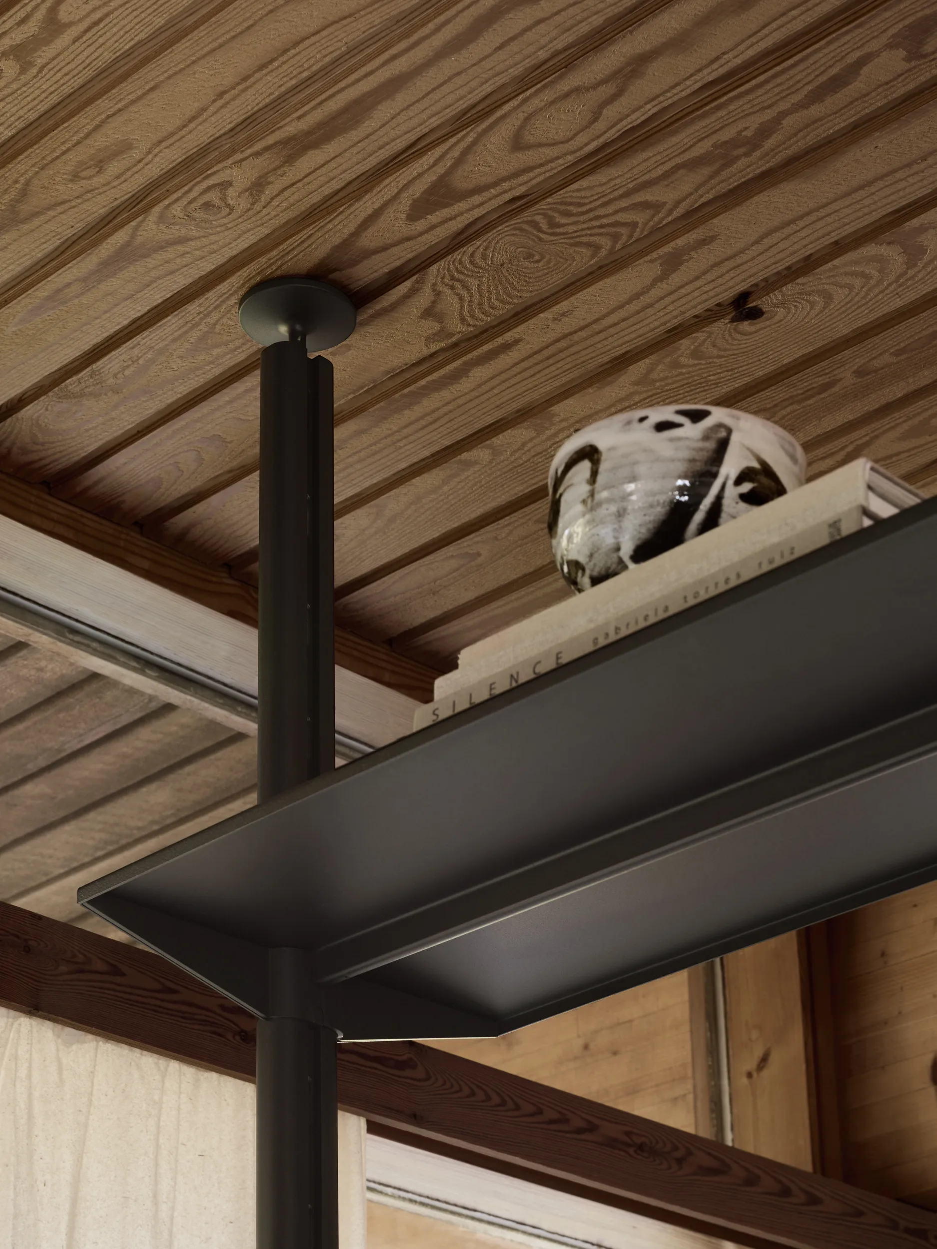 Système d’étagères Pira G2 F C A noir/chêne 256–264 cm Pira