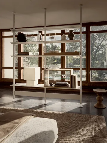 Vitrine Pira - Chêne blanchi - verre clair, 90x31 cm, 4 portes - Pira