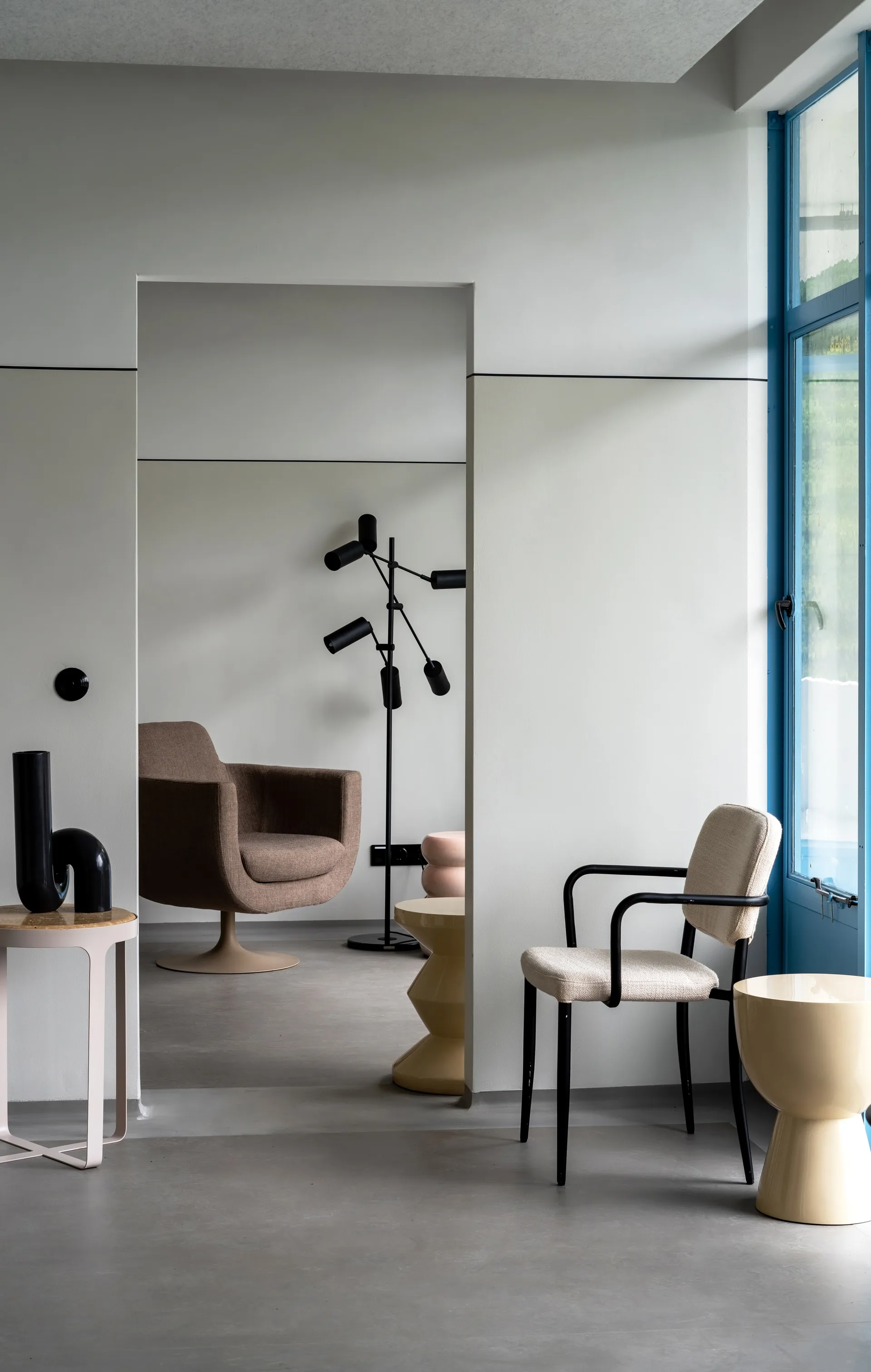 Vase Yourtube 37 cm, Noir POLSPOTTEN