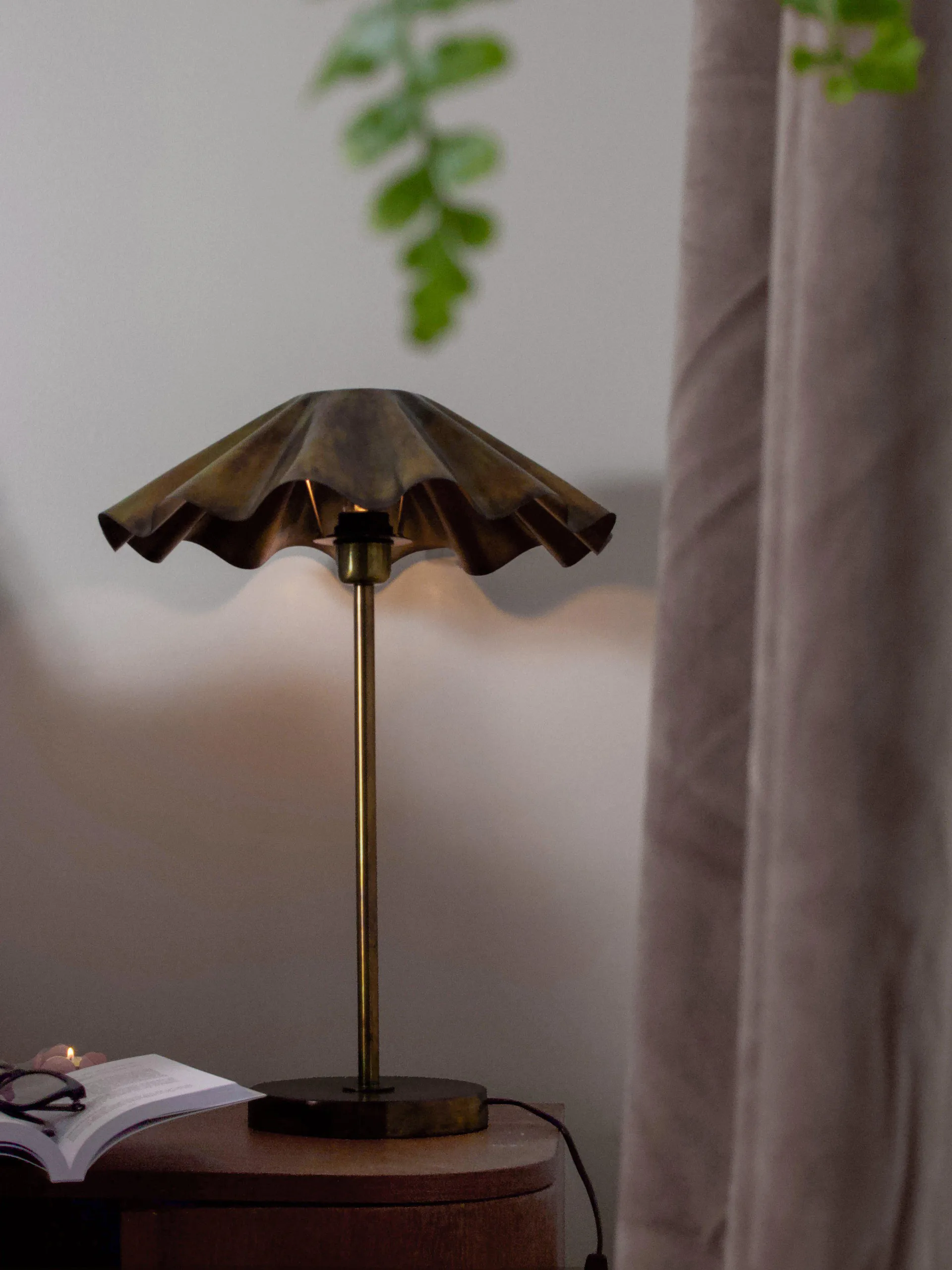 Lampe de table Aira, Laiton brûlé 54 cm PR Home