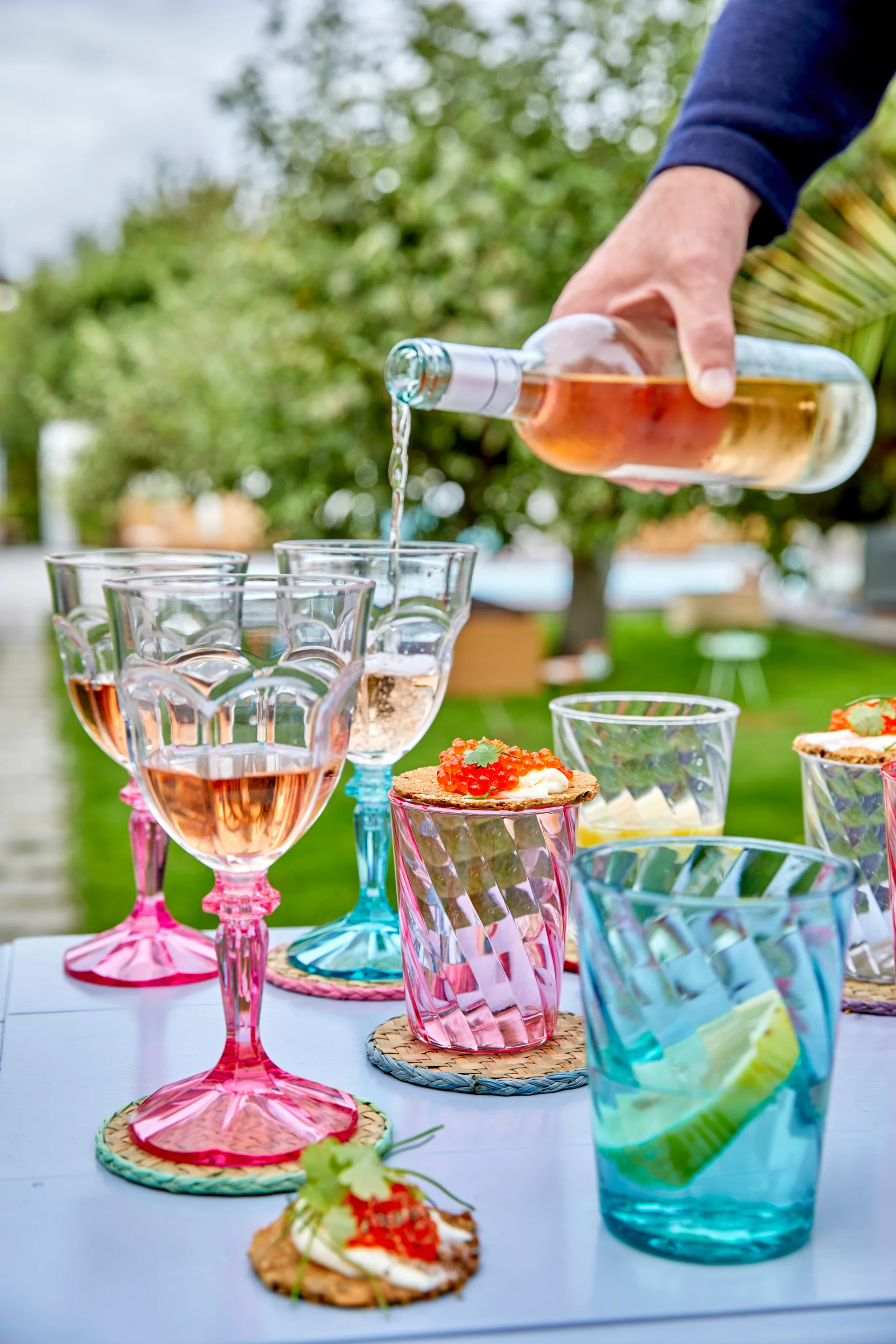 Verre à vin en acrylique Rice Two Tone 26,6 cl, Clear-menthe RICE