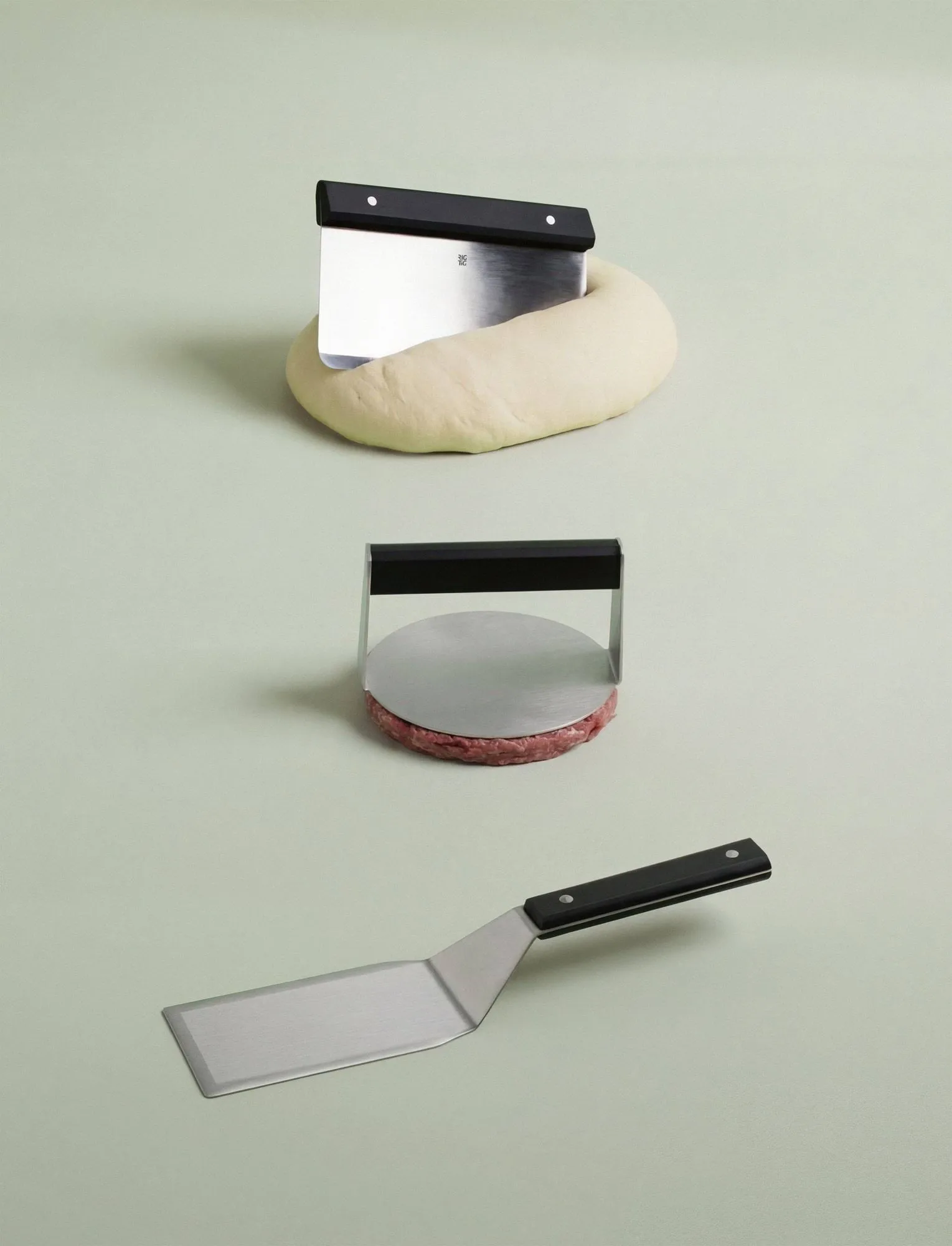 TOOL IT coupe-pâte, Noir, 16 cm RIG-TIG