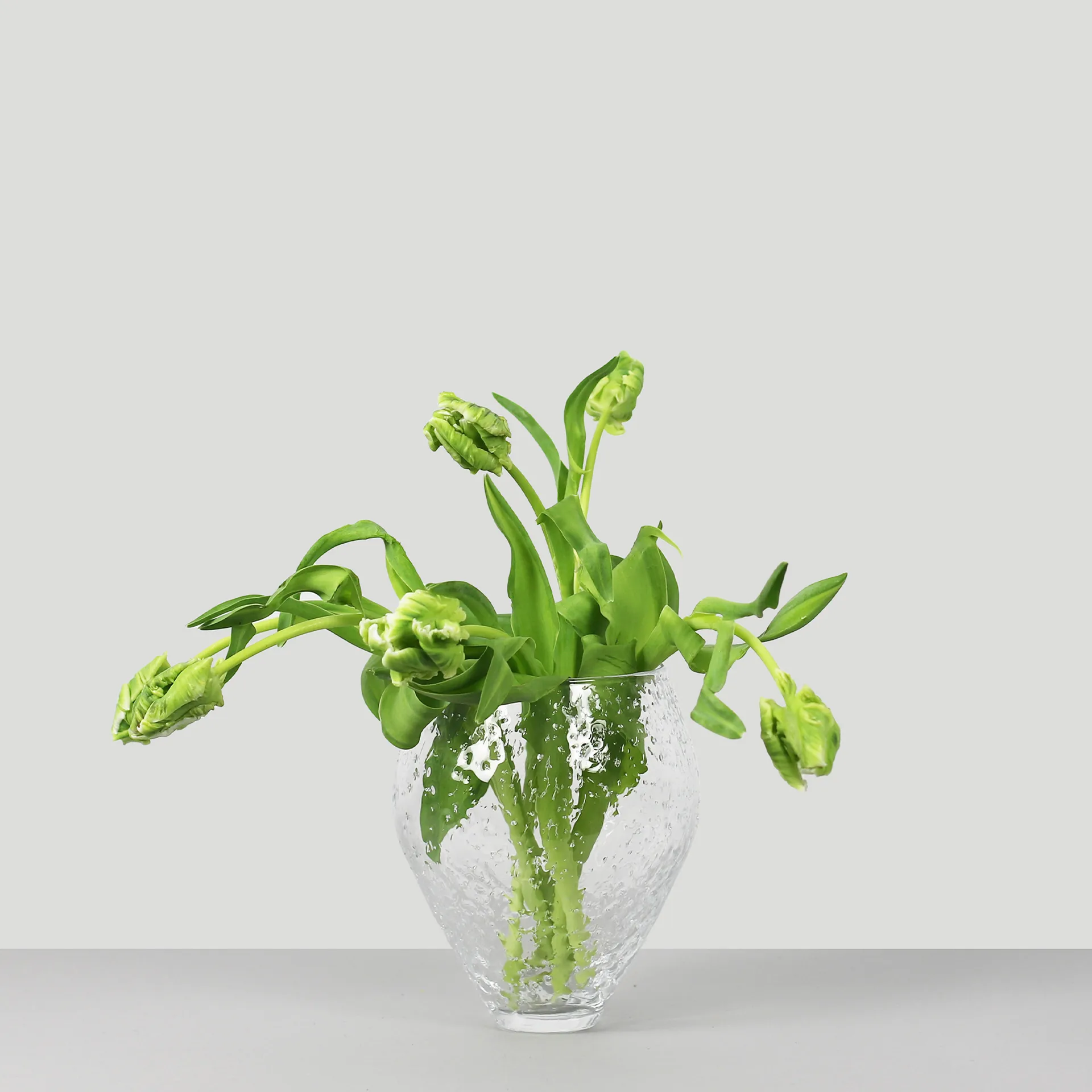Vase en verre Crushed medium, Clear Ro Collection