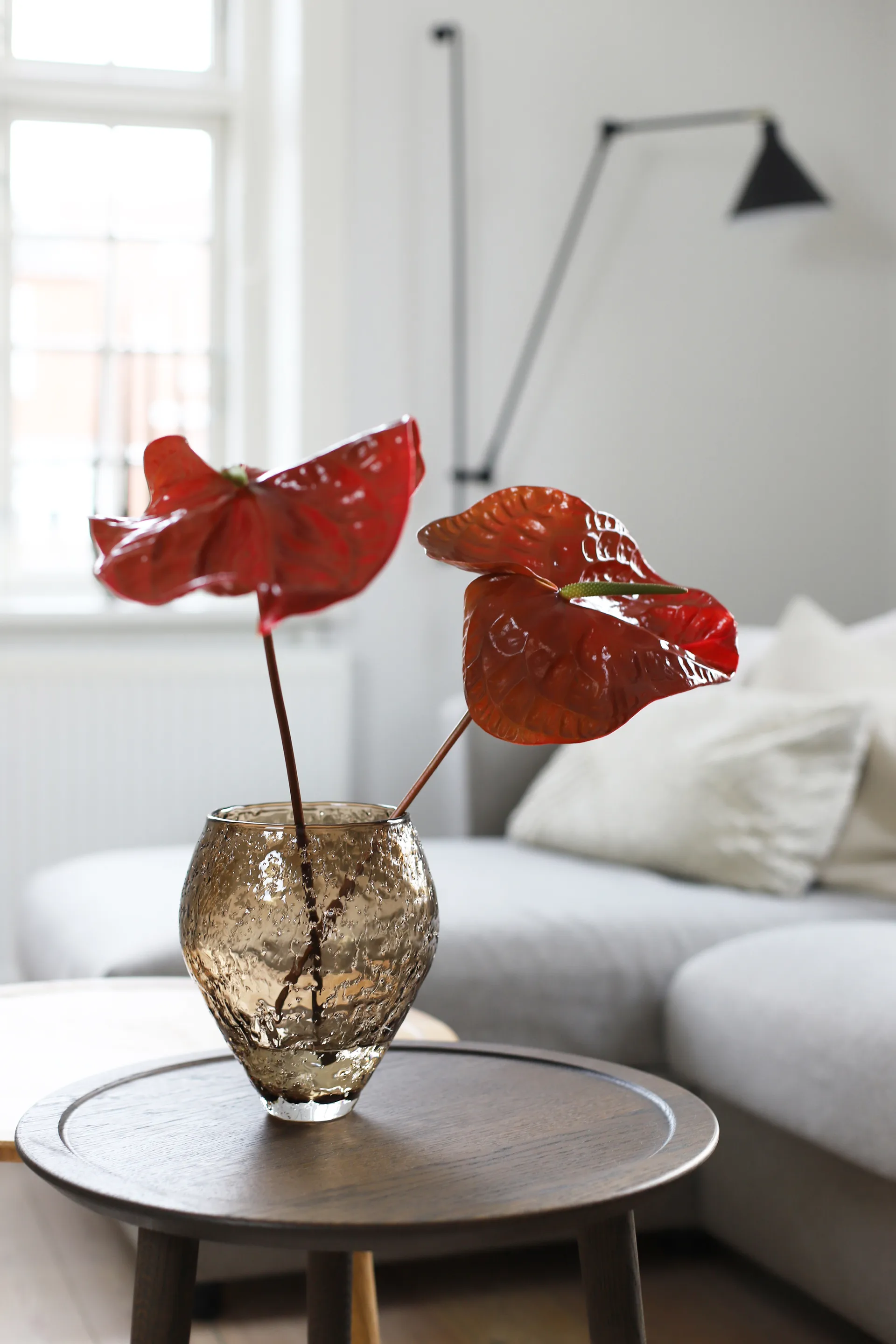 Vase en verre Crushed medium, Sepia brown Ro Collection