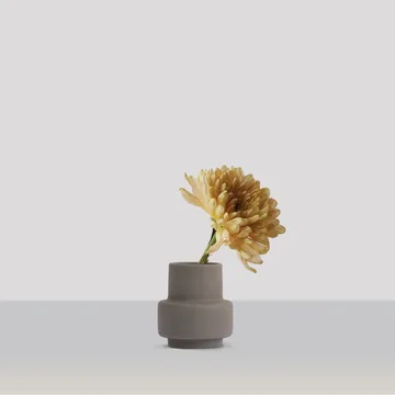 Vase Hurricane S Ø9 - Pierre sombre - Ro Collection