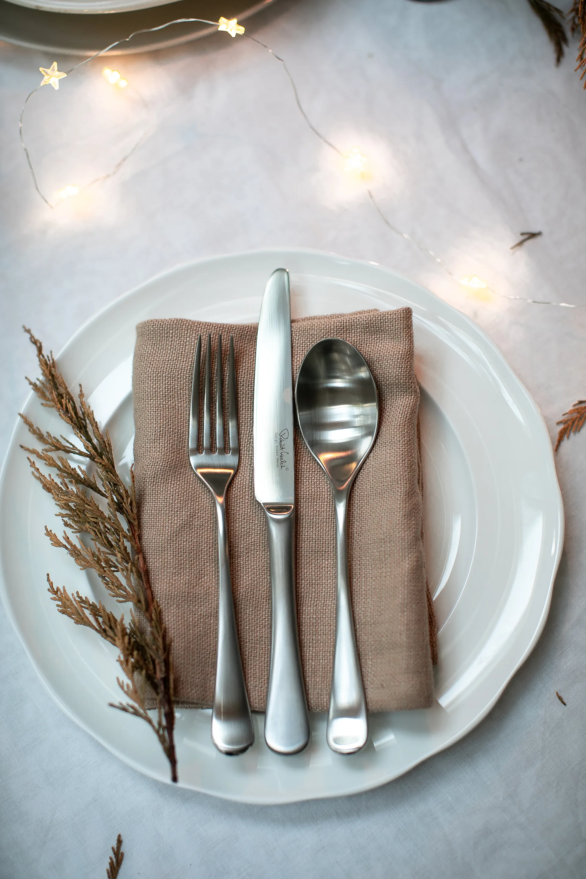 Fourchette de table effet mat Radford, Acier inoxydable Robert Welch