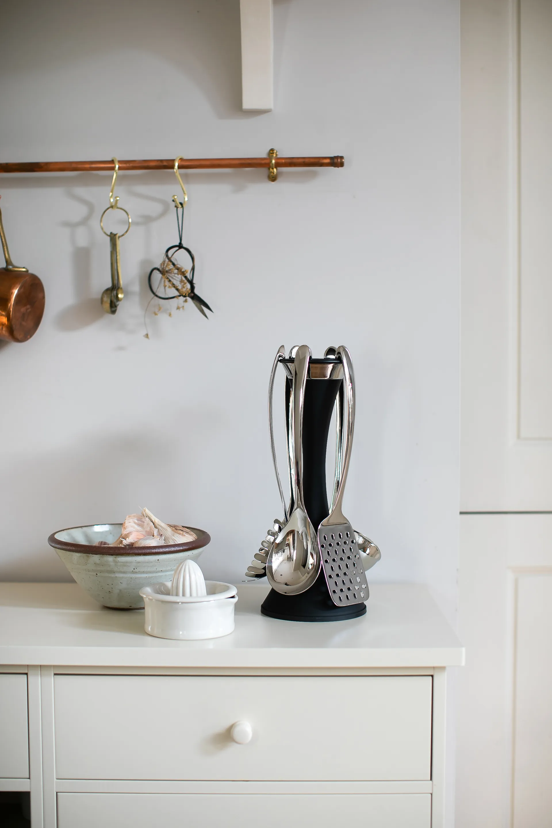 Support d'ustensiles de cuisine Robert Welch Signature 6 pièces, Noir Robert Welch