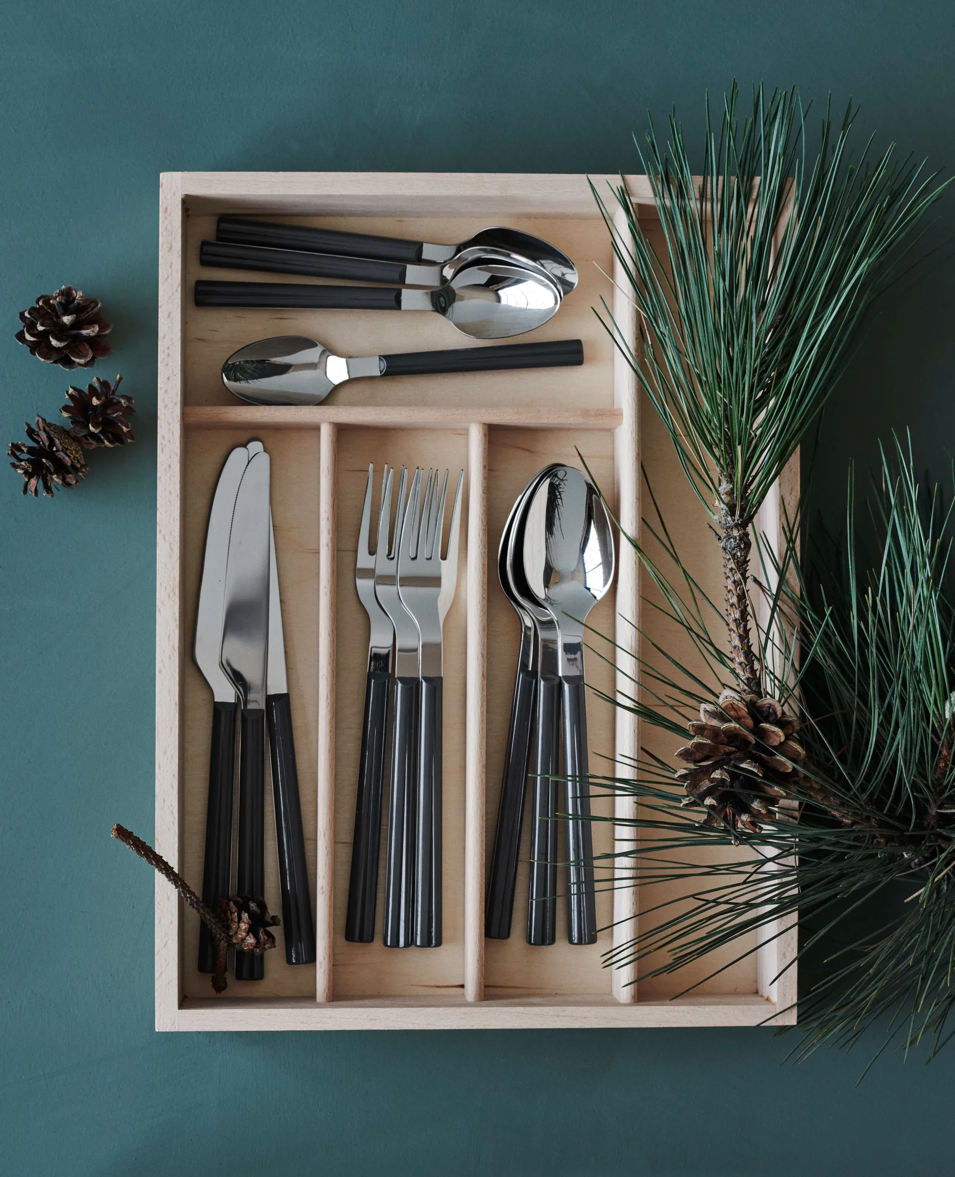 Couverts Grand Cru Bistro 16 pièces, Ash-grey Rosendahl