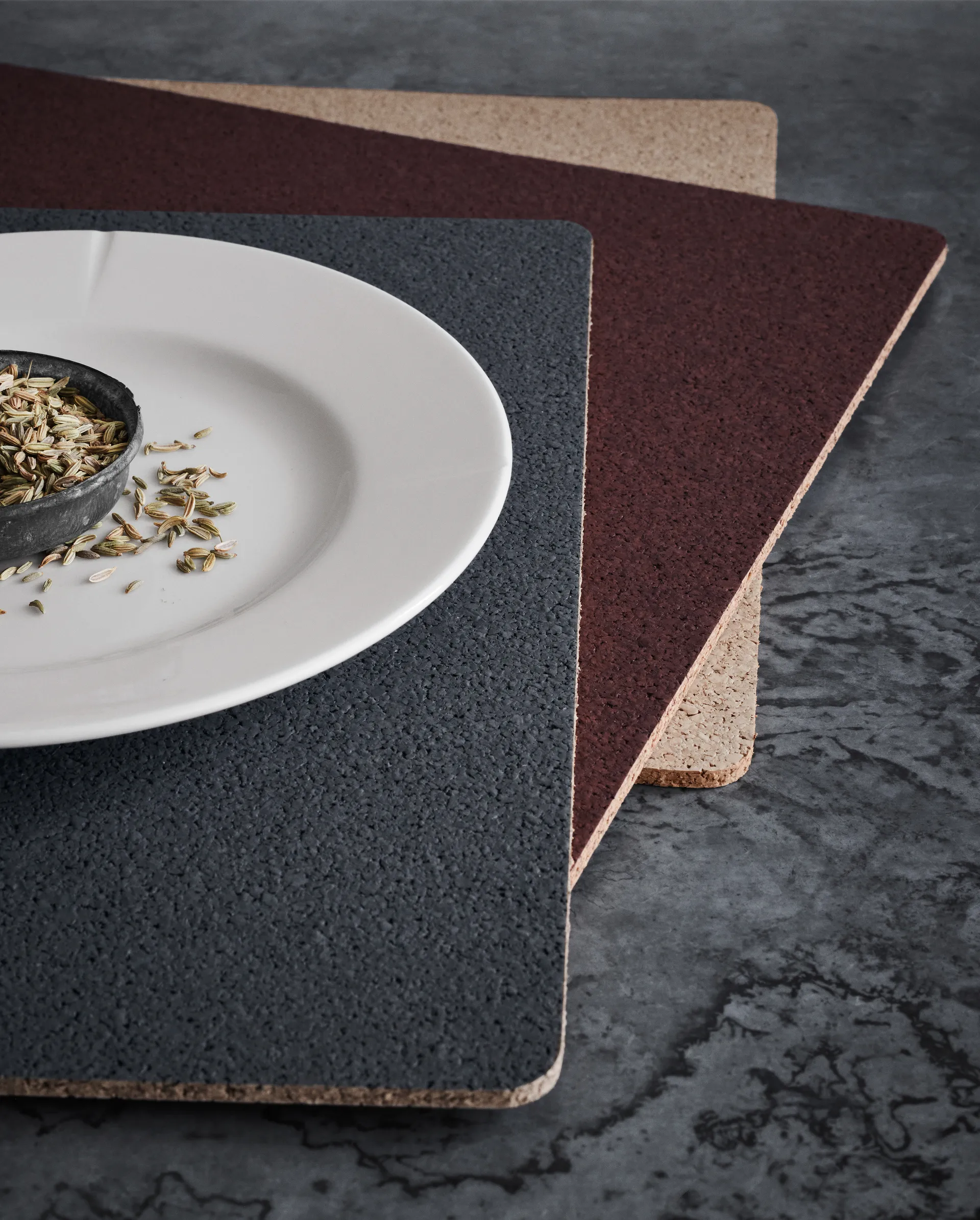 Set de table Corki 43x30 cm, Gris foncé Rosendahl