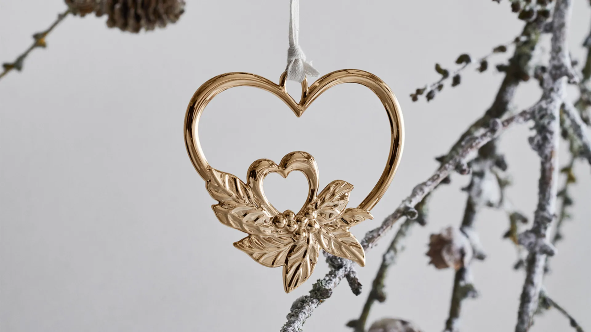 Suspension de Noël Karen Blixen Dubbelhjärta, Doré Rosendahl