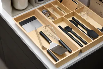 Coupe-pâte Emma en acier - Black - Rosti