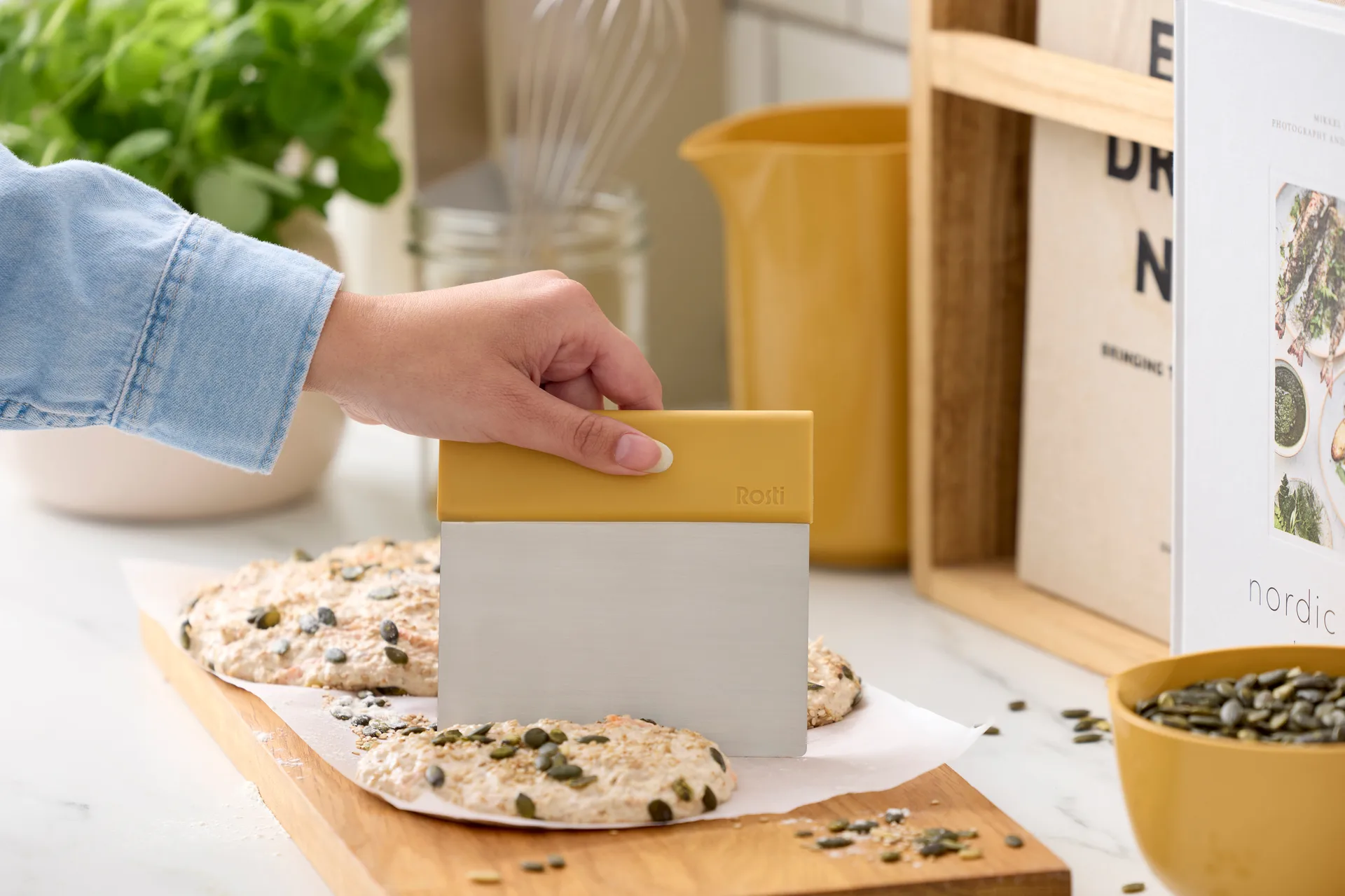 Coupe-pâte Emma en acier, Curry Rosti