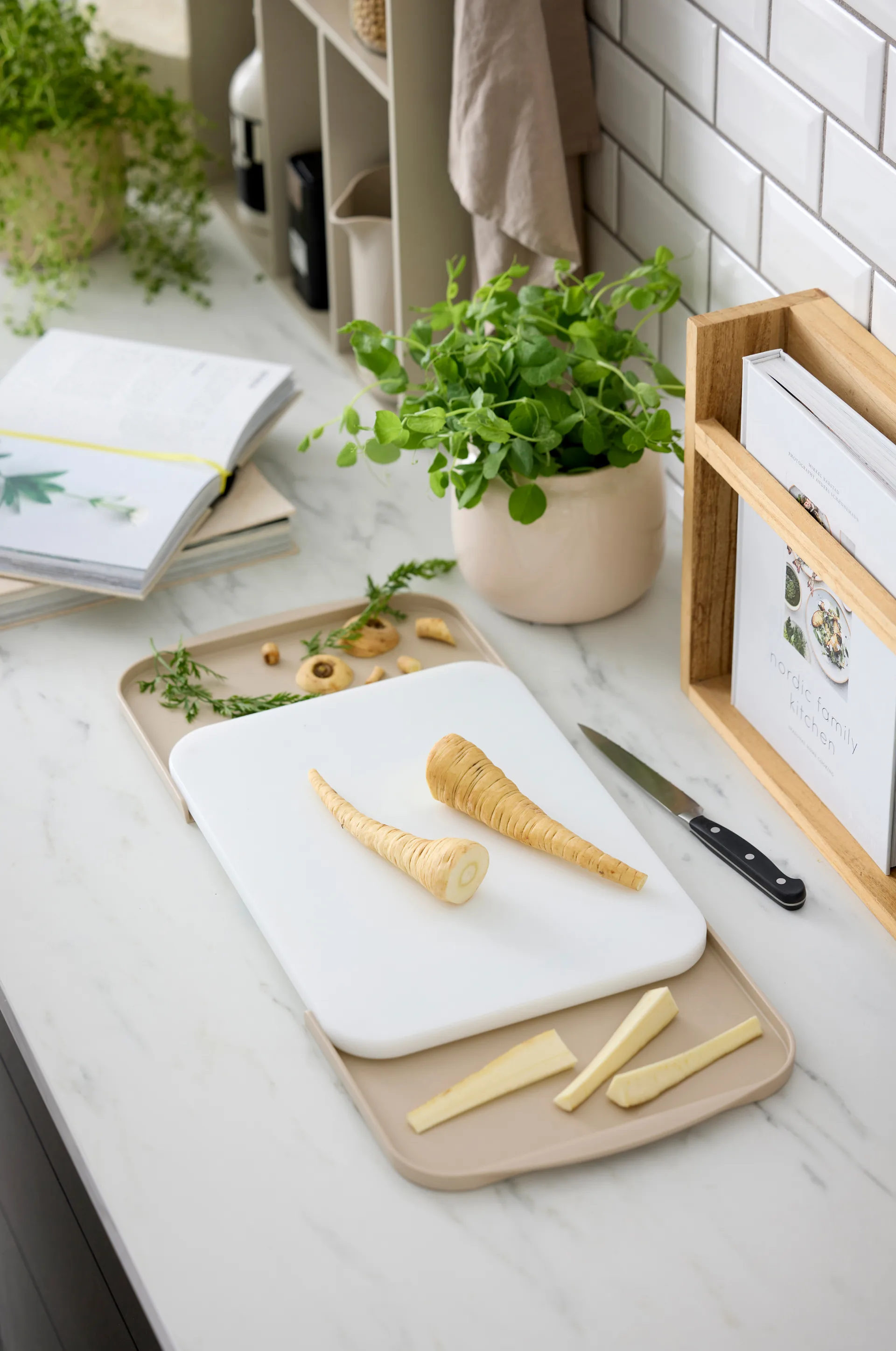Planche à découper avec plateaux Separa, Humus, 39x26 cm Rosti