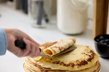 Spatule étroite Emma en acier 33 cm - Black - Rosti