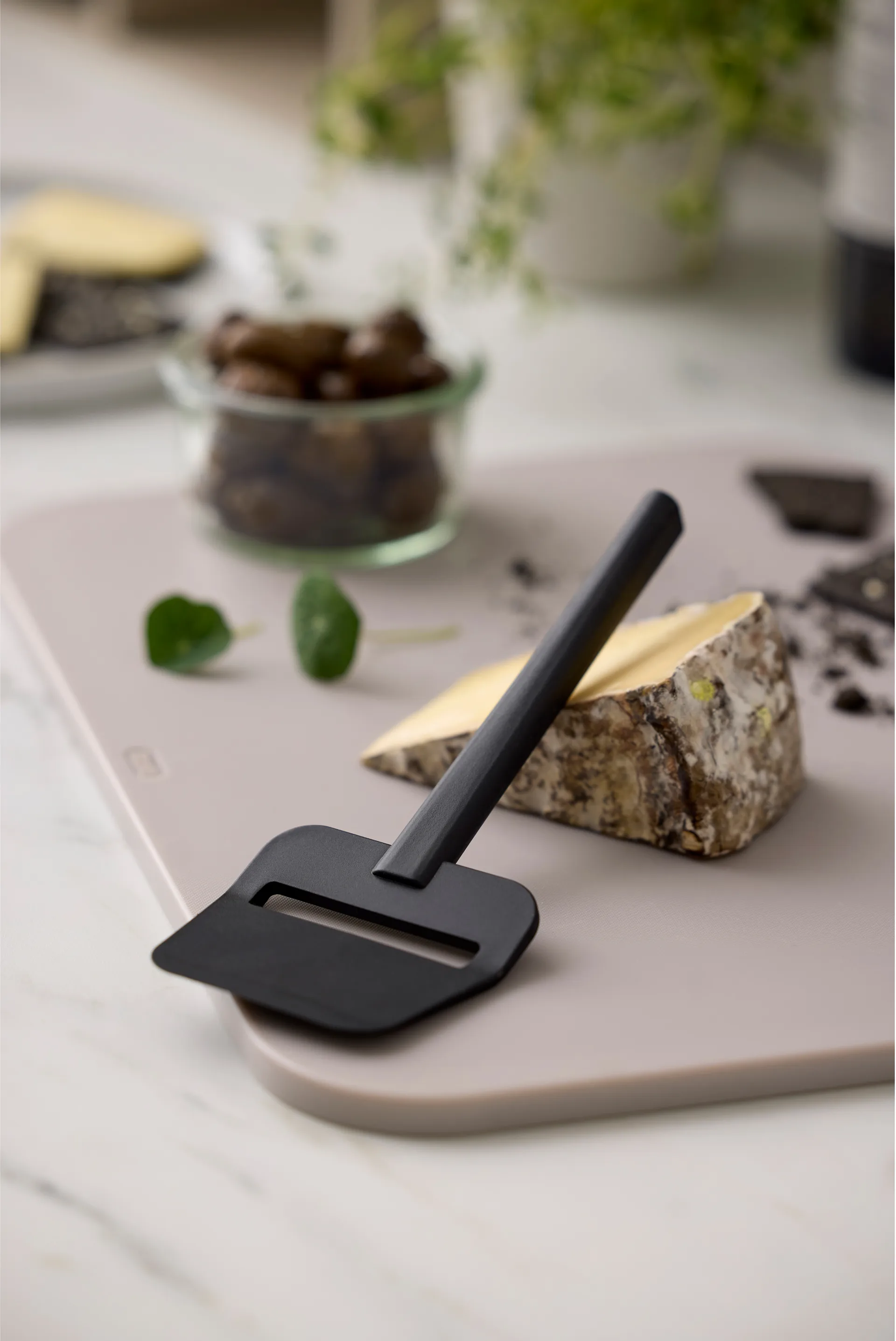 Trancheuse à fromage Emma 19 cm nylon, Black Rosti