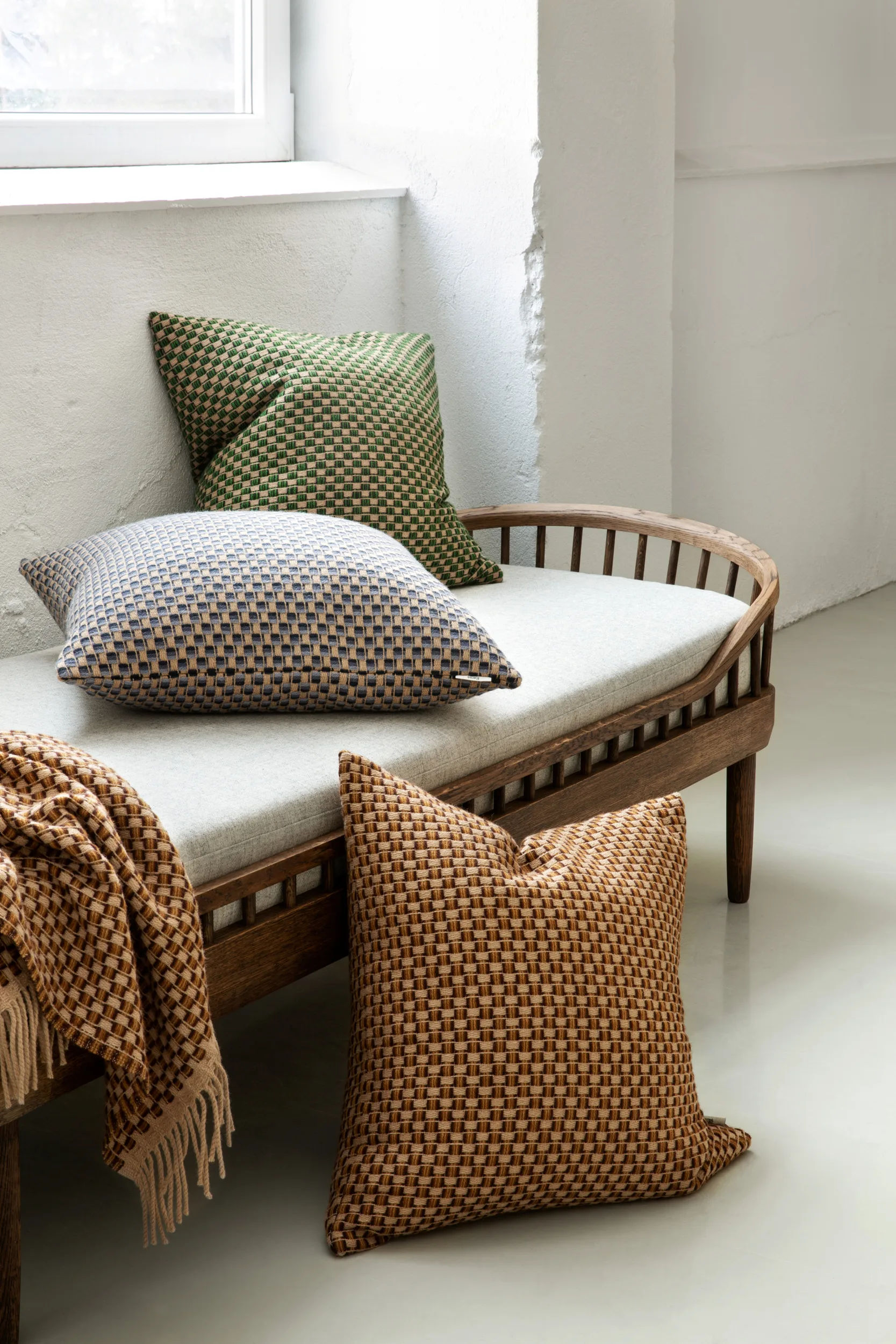 Coussin Isak 60x60 cm, Meadow Røros Tweed