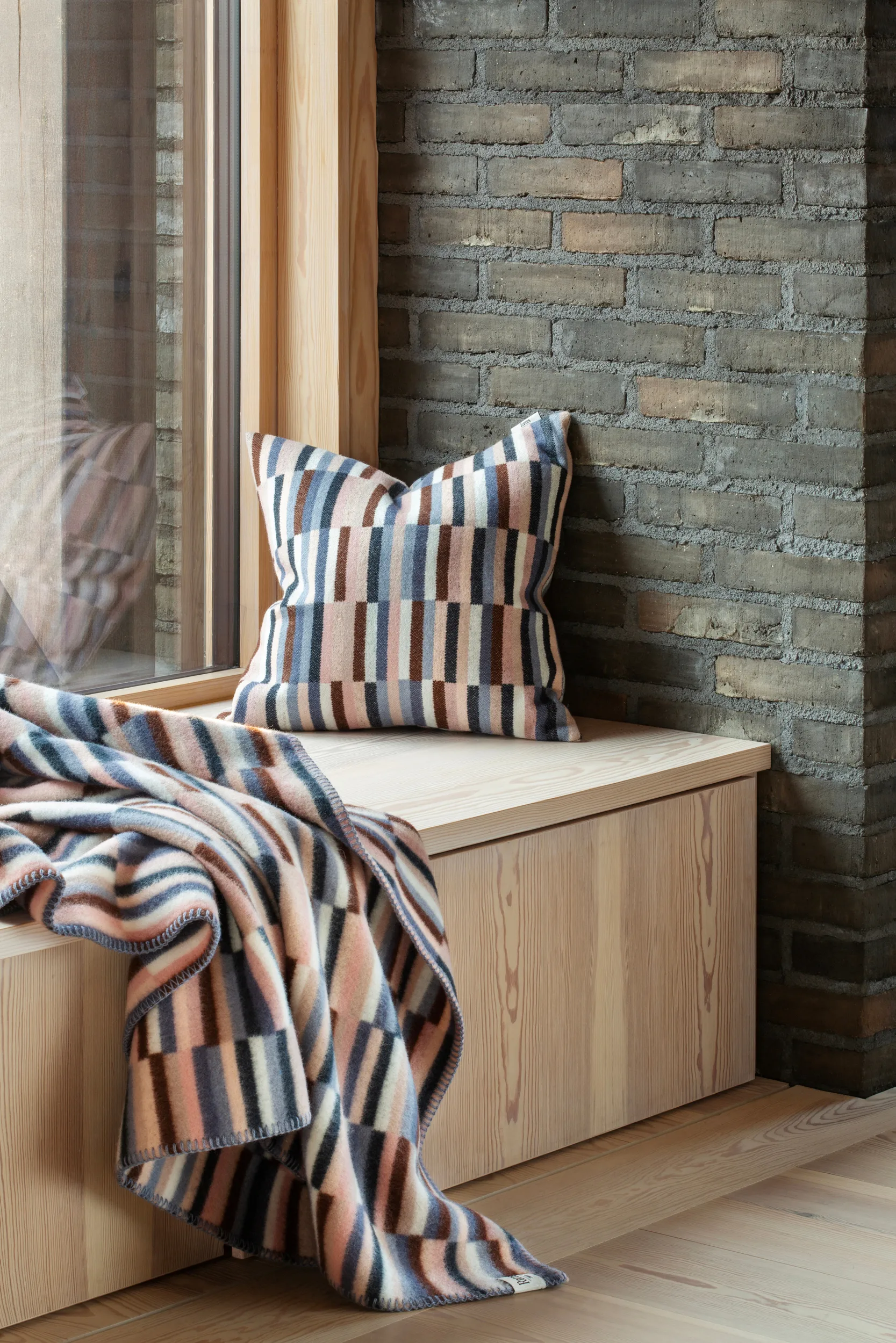 Plaid Ida 135x200 cm, Rosa blue Røros Tweed