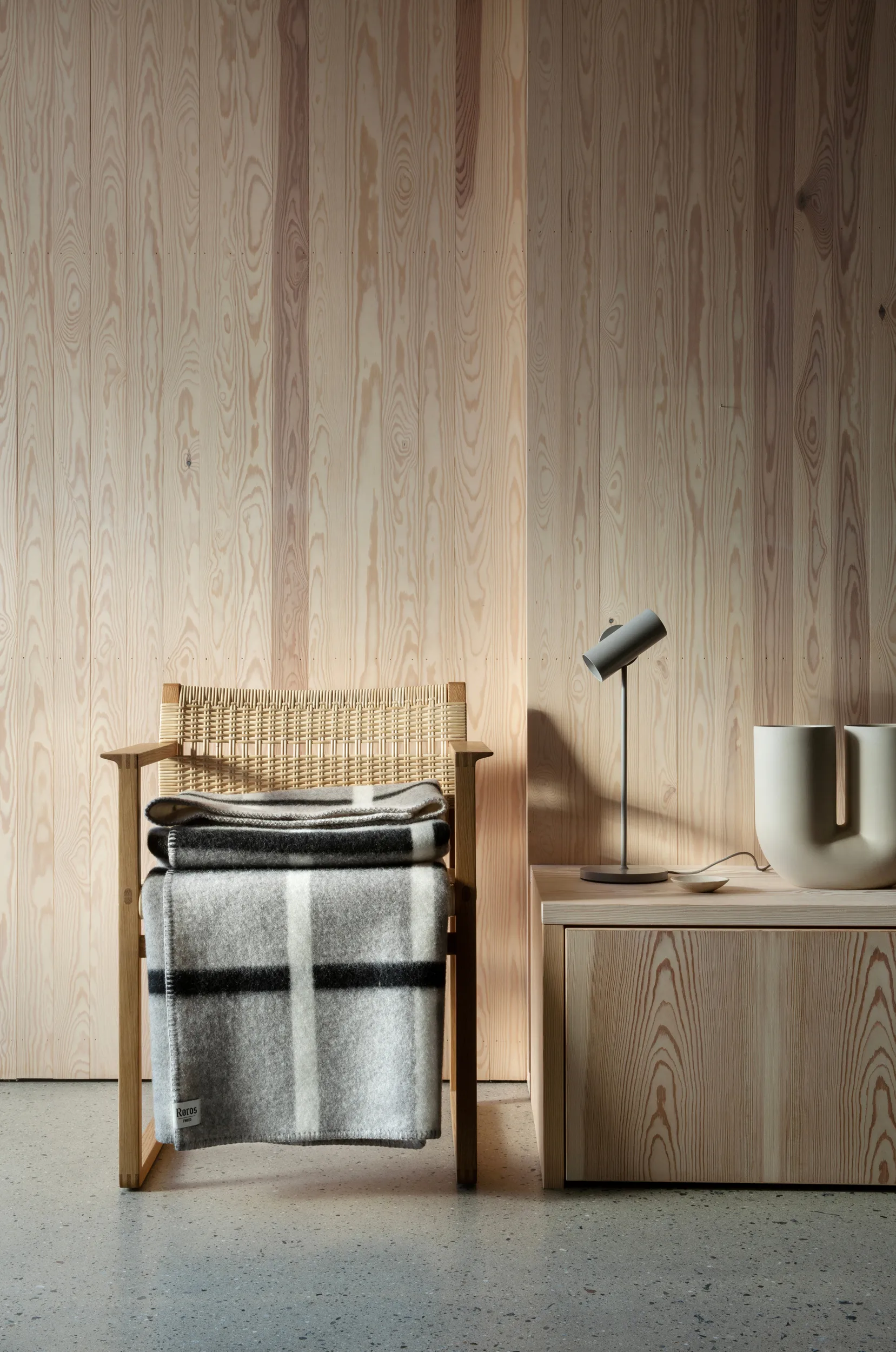 Plaid Knut 135x200 cm, Dove grey Røros Tweed