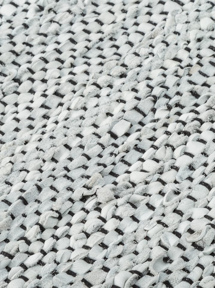 Tapis Leather 65x135cm - light grey (Gris clair) - Rug Solid