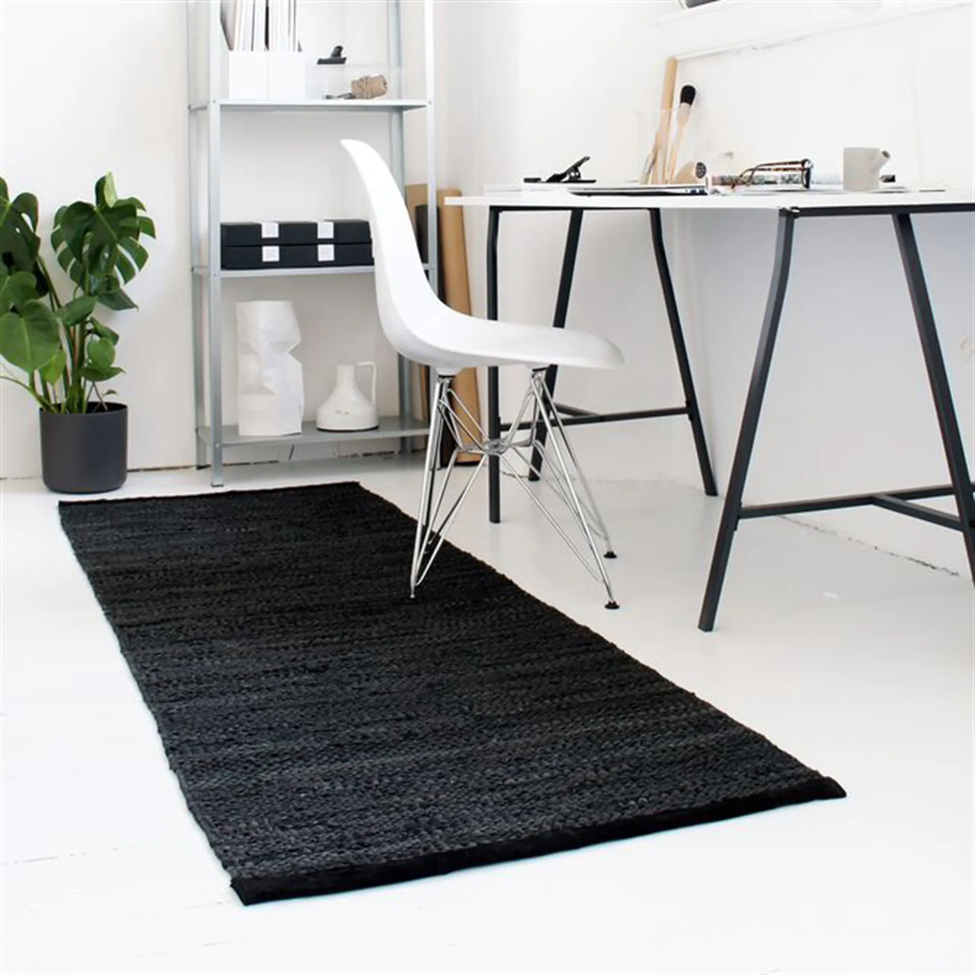 Tapis Leather 75x300cm, black (noir) Rug Solid
