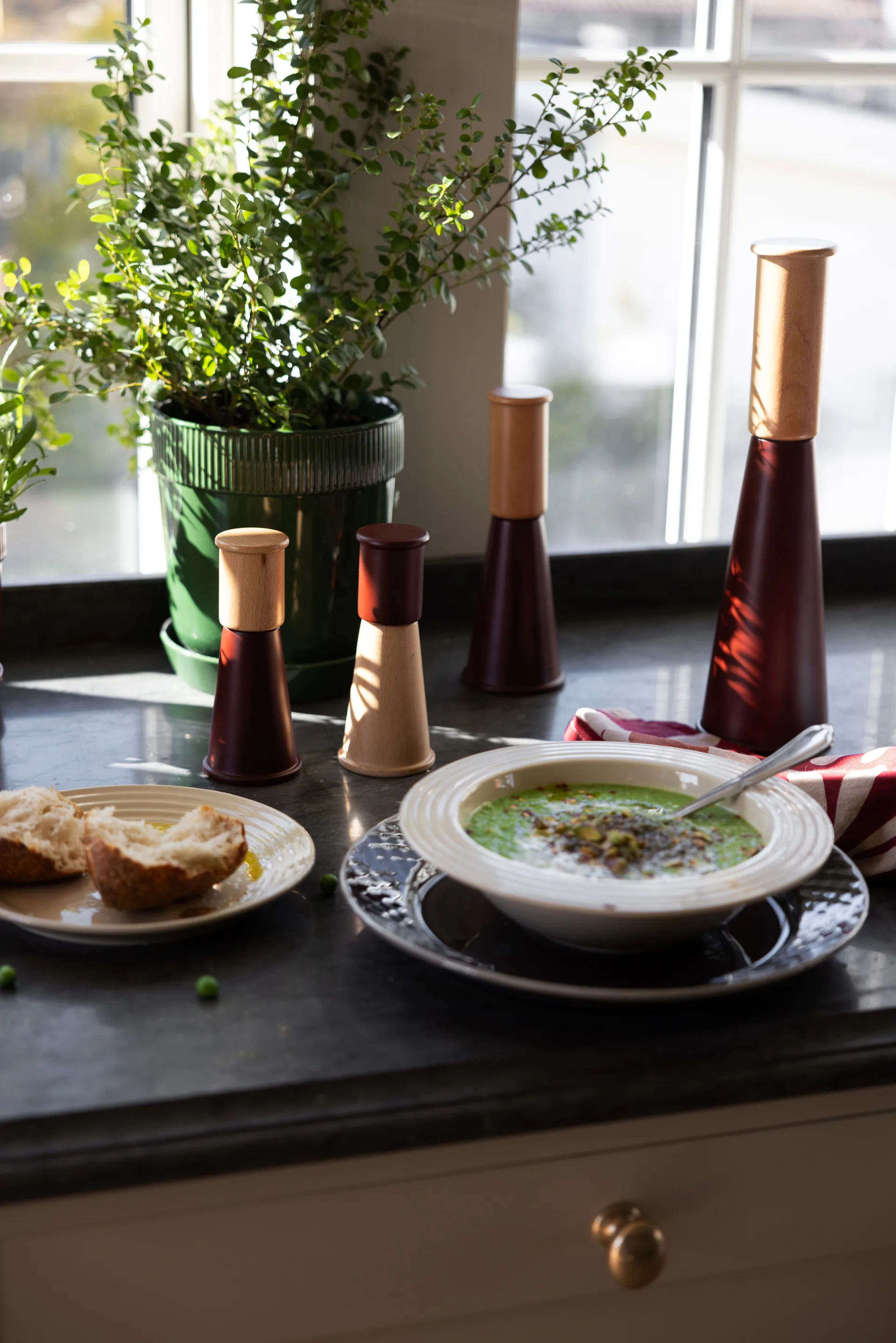 Moulin à sel et poivre Gurken grand 32 cm, Rouge-brun Sagaform