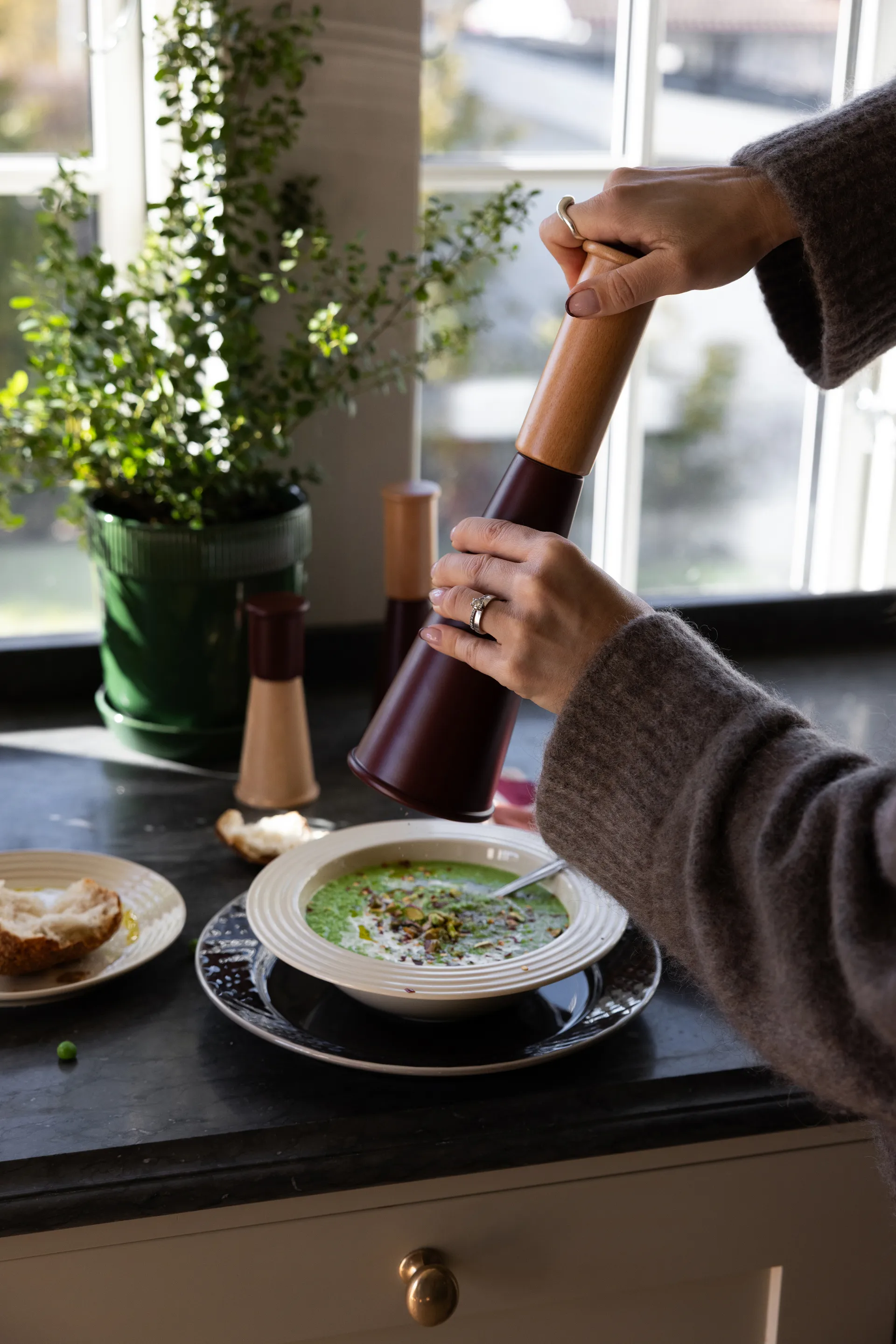 Moulin à sel et poivre Gurken grand 32 cm, Rouge-brun Sagaform