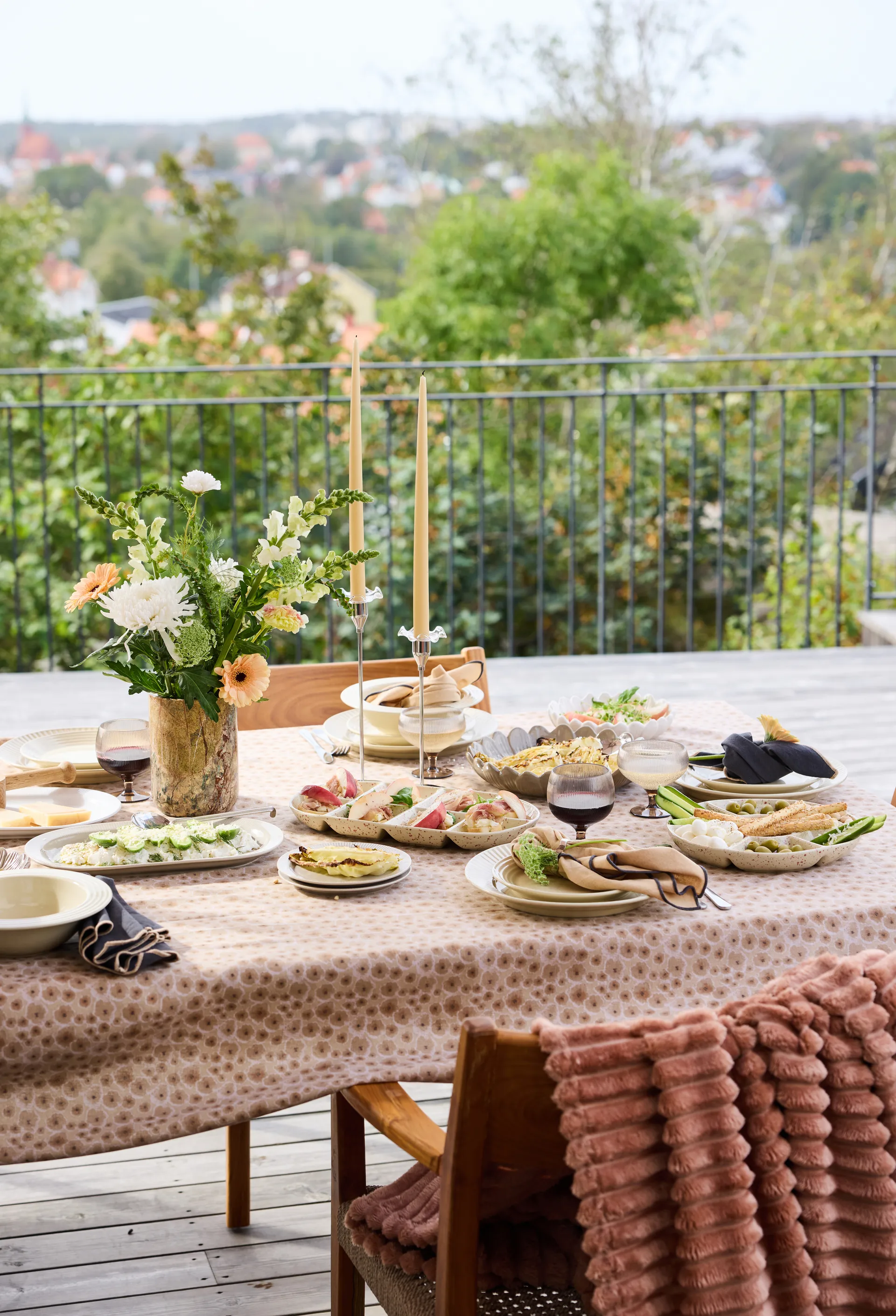 Nappe Edith 150x280 cm, Beige mixte Sagaform