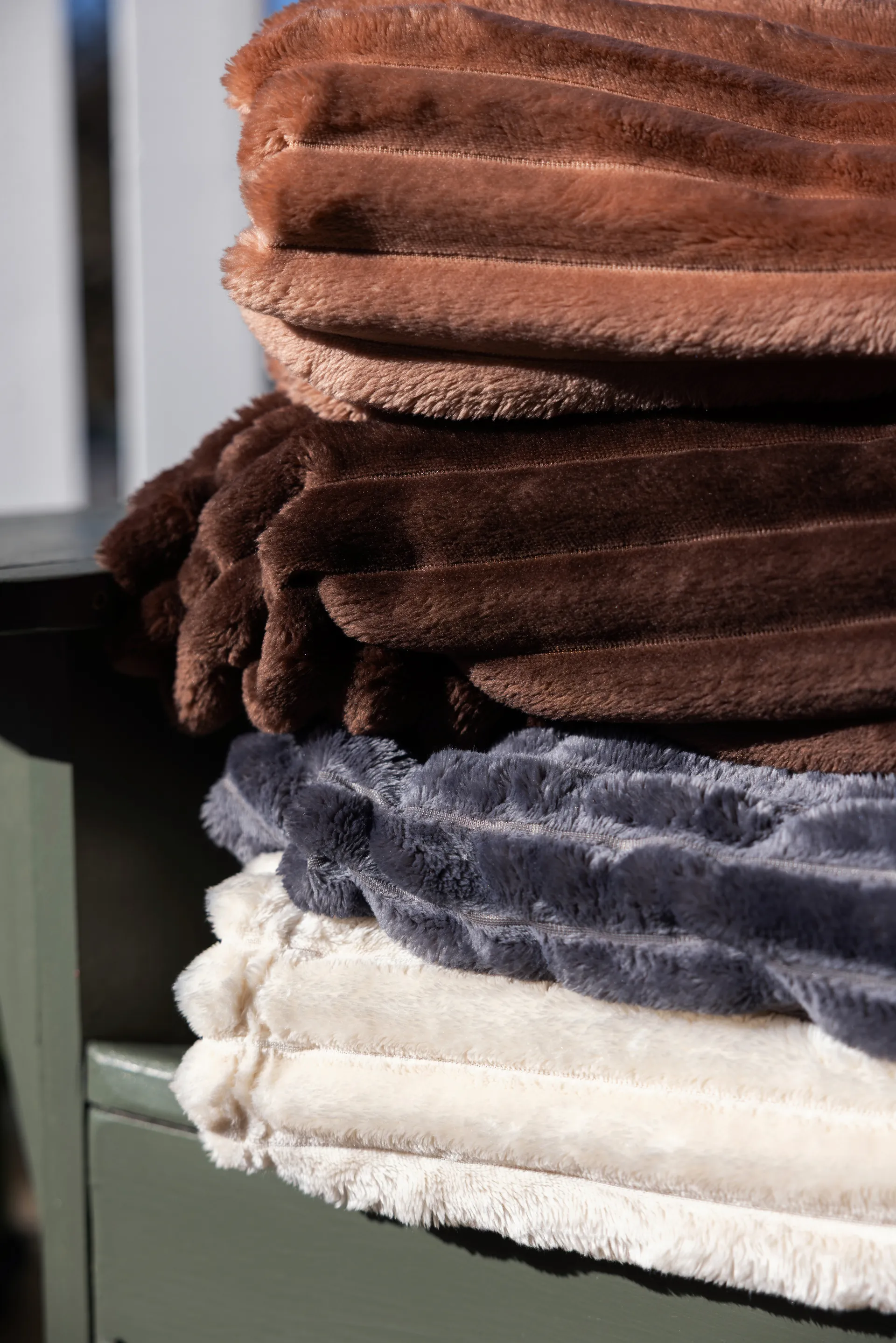 Plaid en polaire Esther, Marron foncé Sagaform