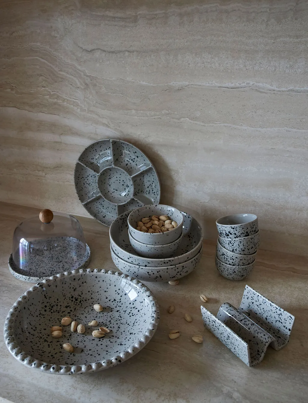 Plat à service Ditte, Gris-noir Sagaform