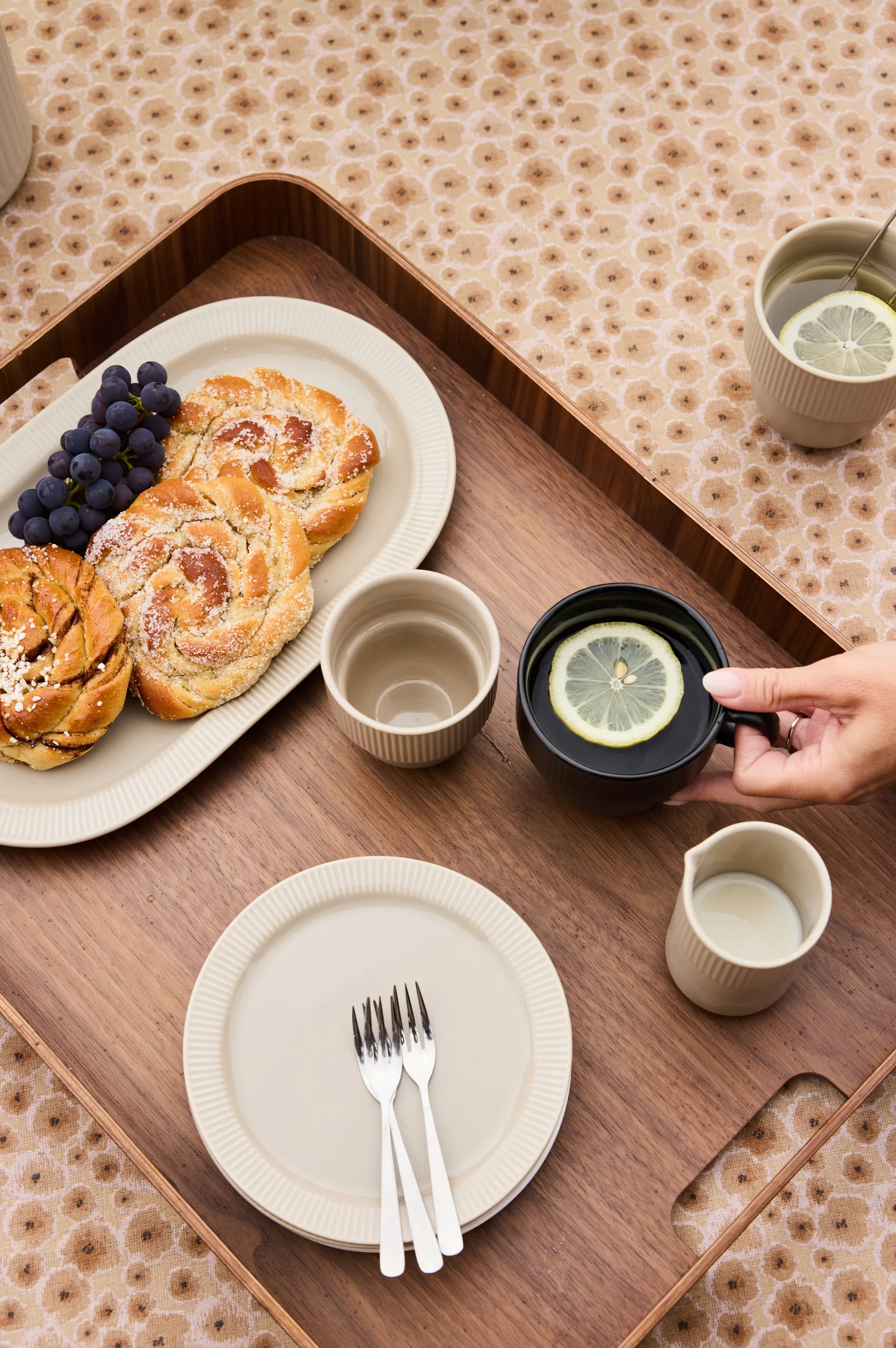 Plat de service Inka, Beige-warm gray Sagaform