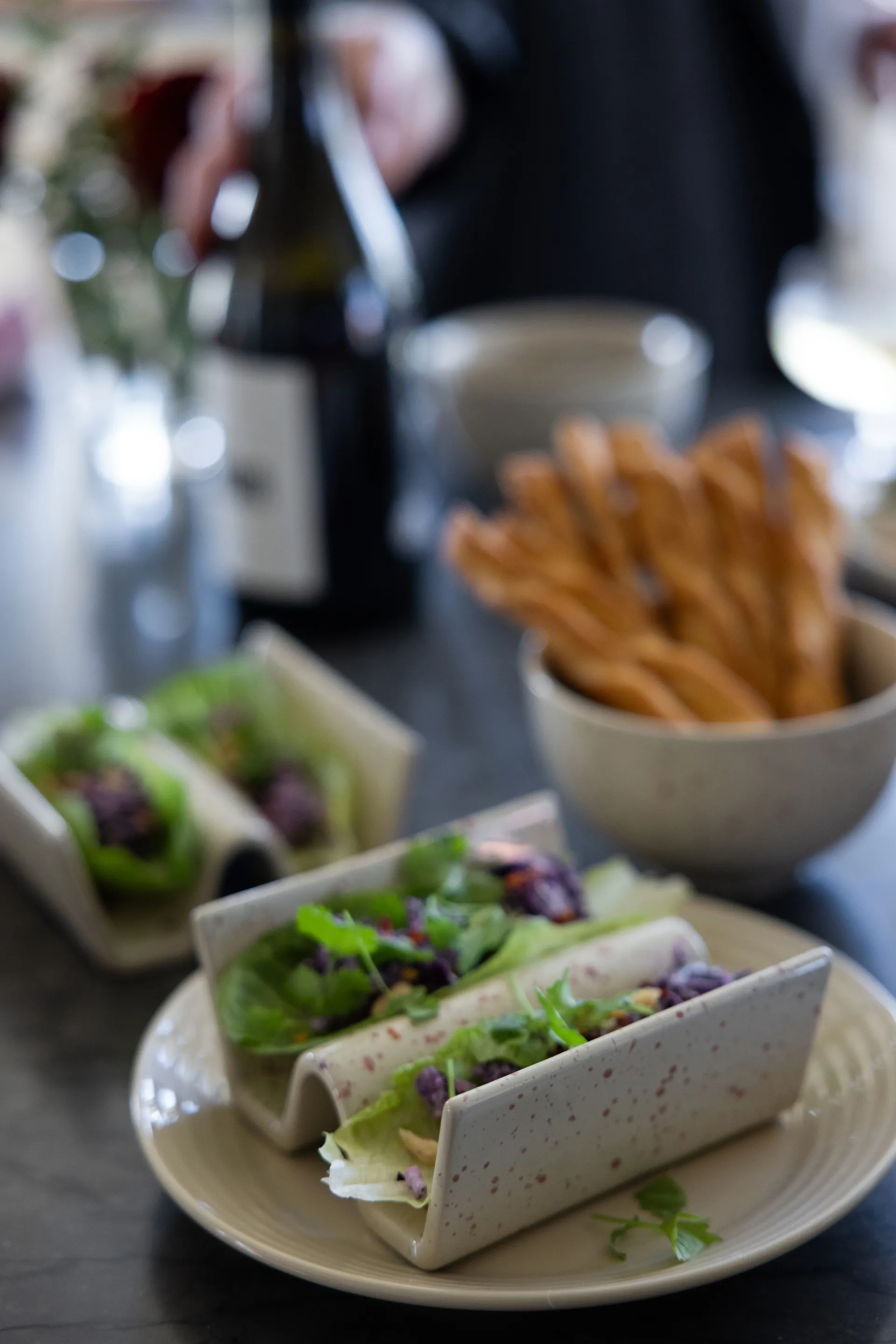 Support pour tacos Ditte Lot de 2, Beige-bordeaux Sagaform