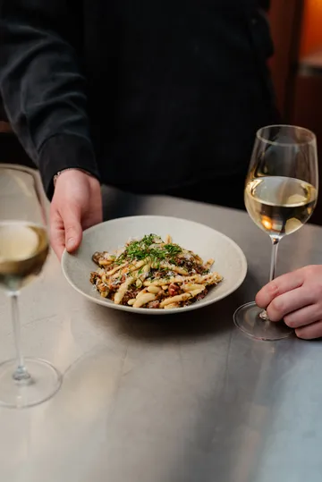 Assiette à pasta Terra - Beige en grès, Ø22,5 cm - Scandi Living