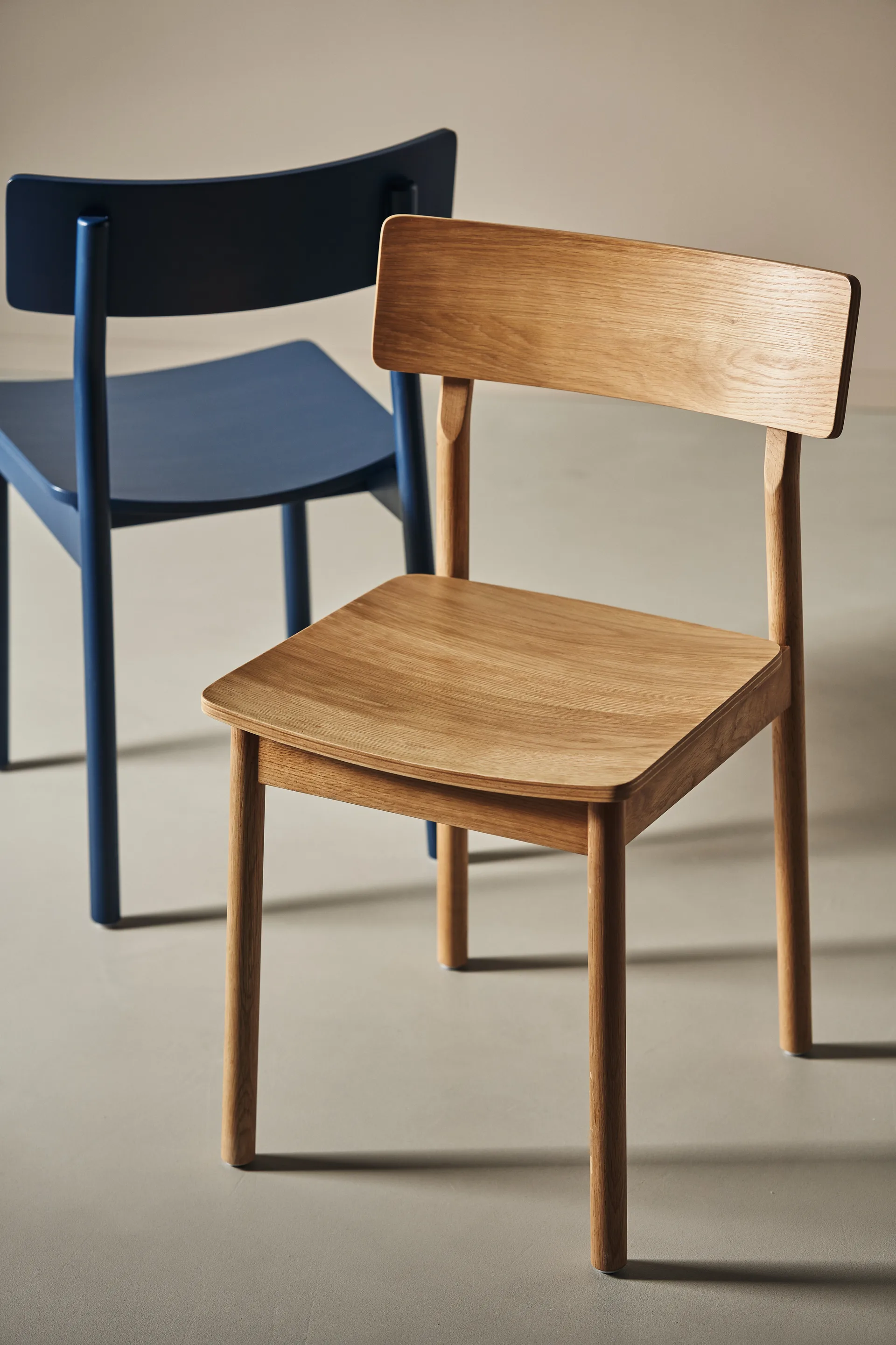 Chaise Horizon, Laqurered oak Scandi Living