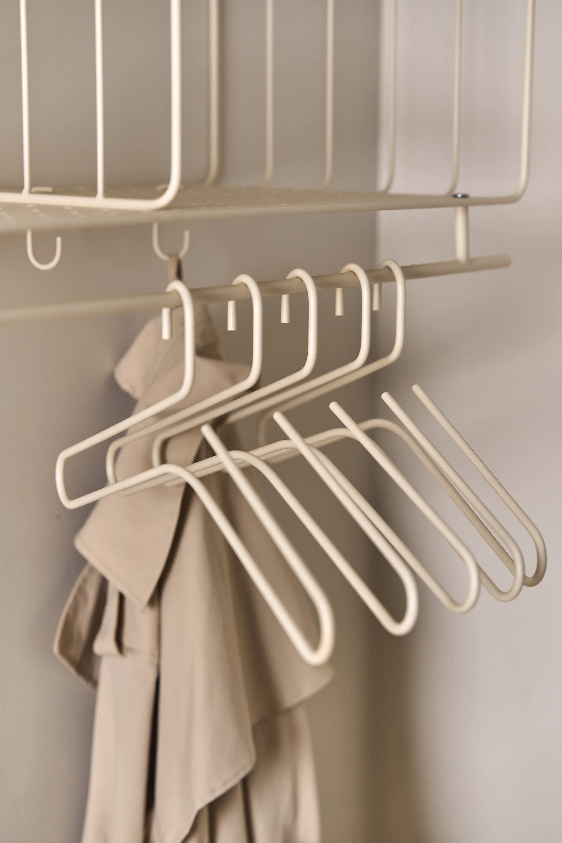 Cintre Smooth lot de 5, Beige Scandi Living