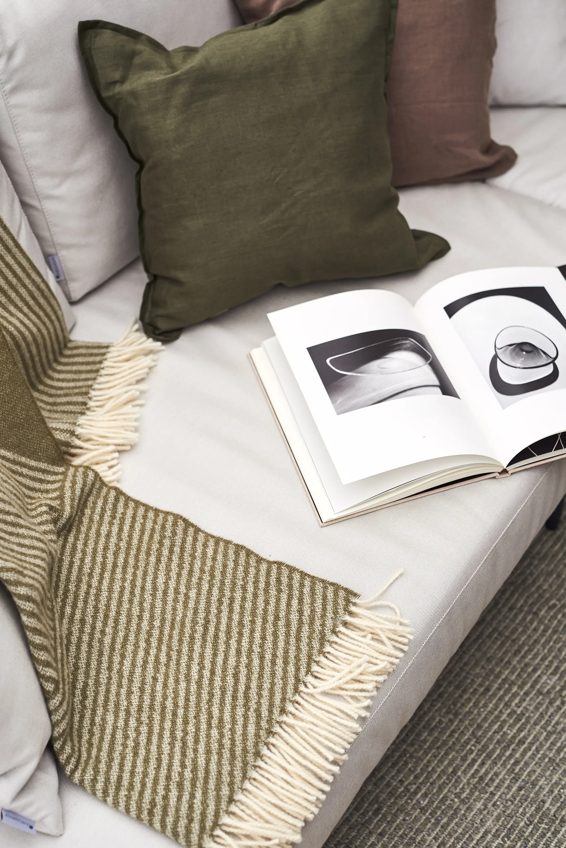 Housse de coussin en lin Calm 50x50 cm, Forest Green Scandi Living