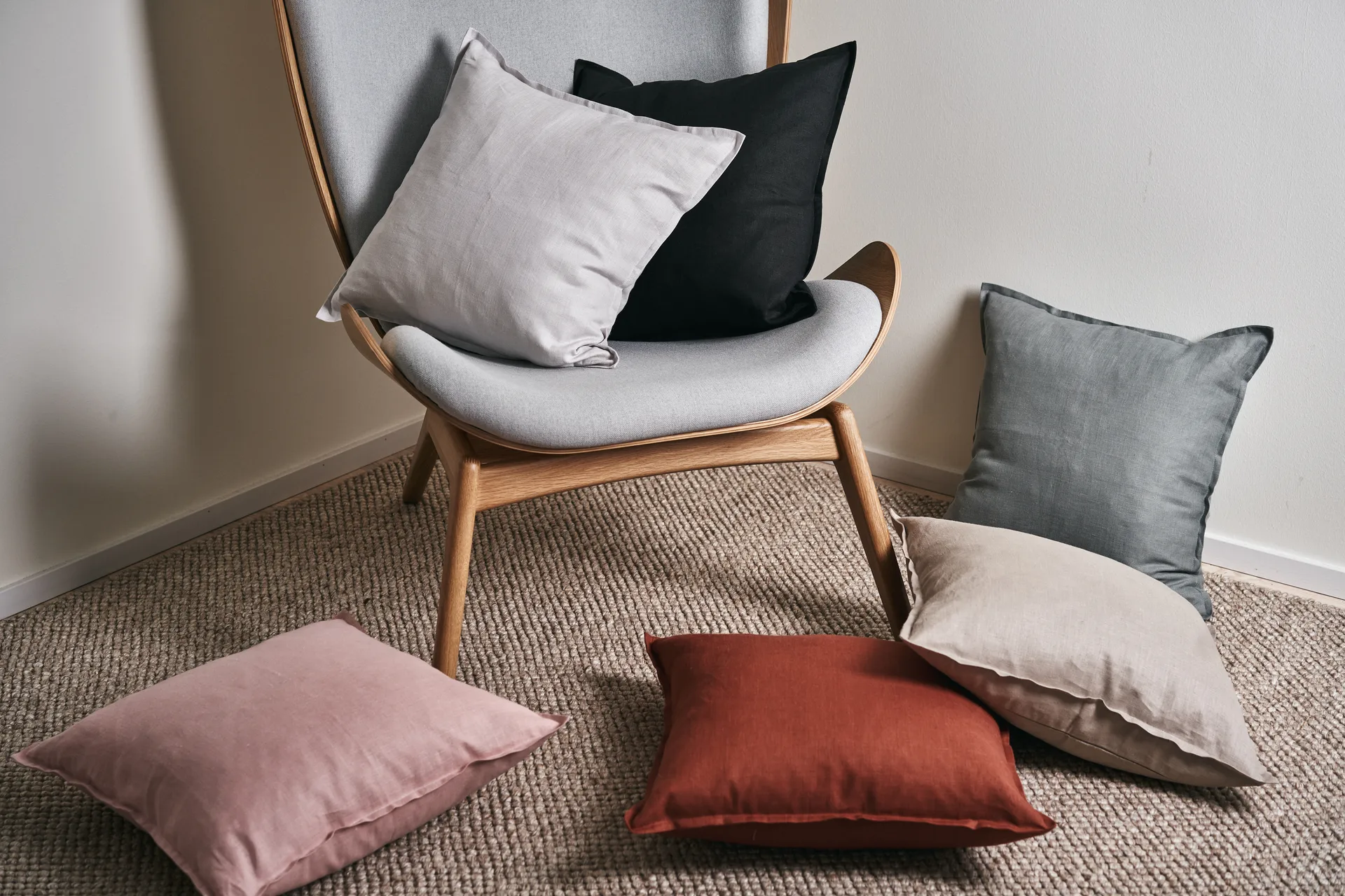 Housse de coussin en lin Calm 50x50 cm, Icy Grey Scandi Living