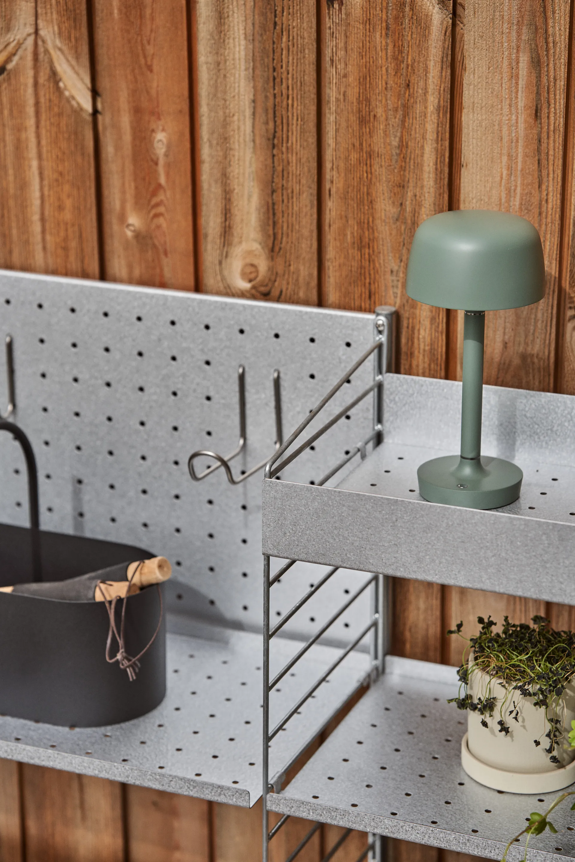 Lampe de table portable Halo 25,5 cm, Green Scandi Living